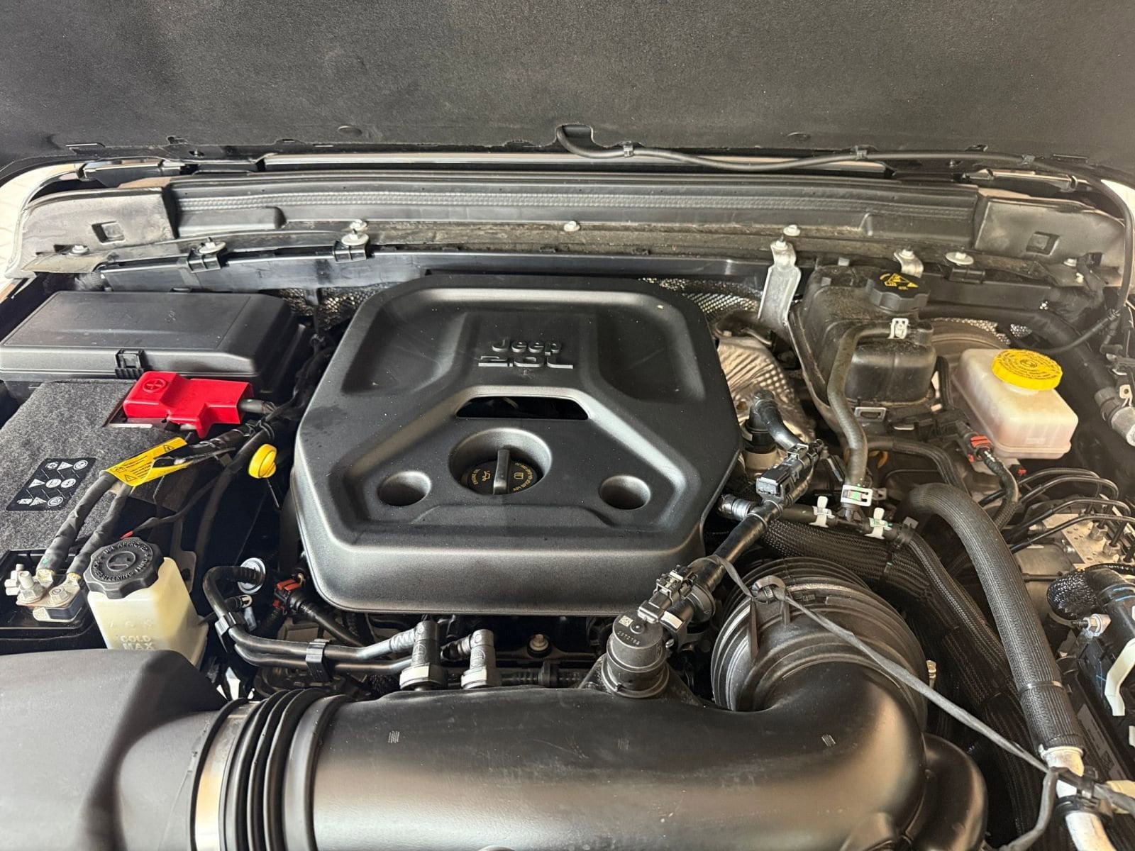 Thumbnail: 2025 Jeep Wrangler - 25