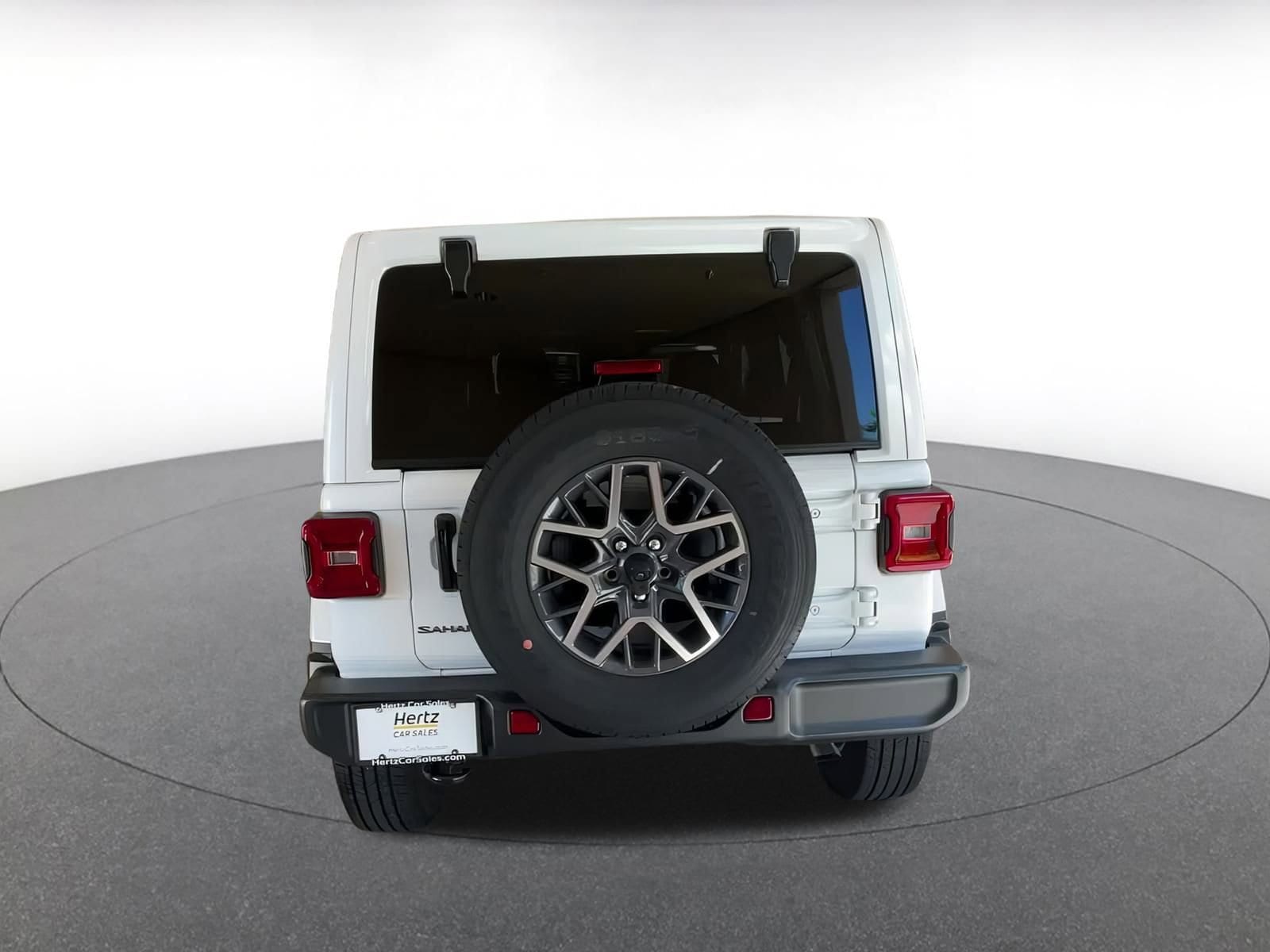 Thumbnail: 2025 Jeep Wrangler - 12