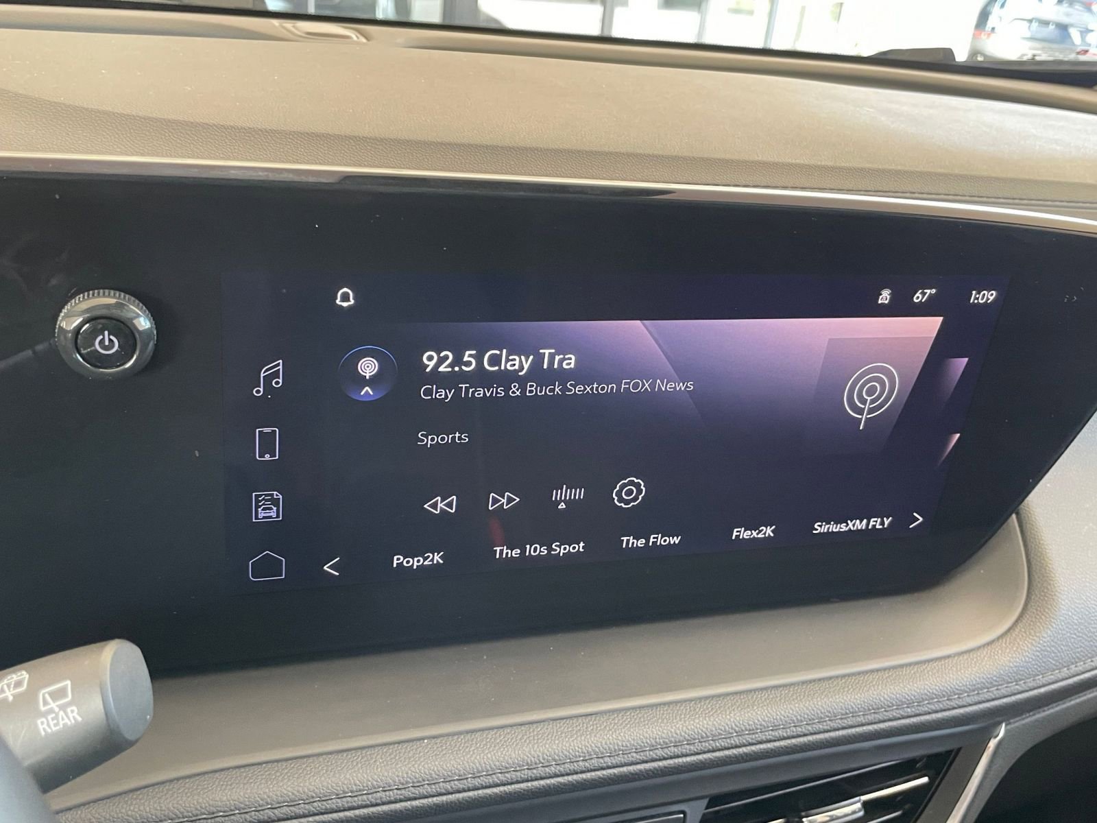 Thumbnail: 2025 Buick Encore GX - 21