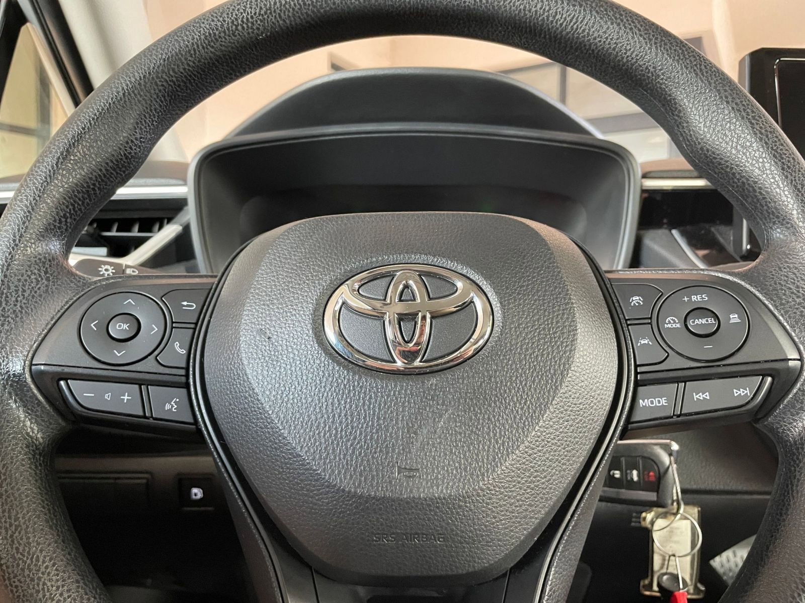 Thumbnail: 2025 Toyota Corolla - 27