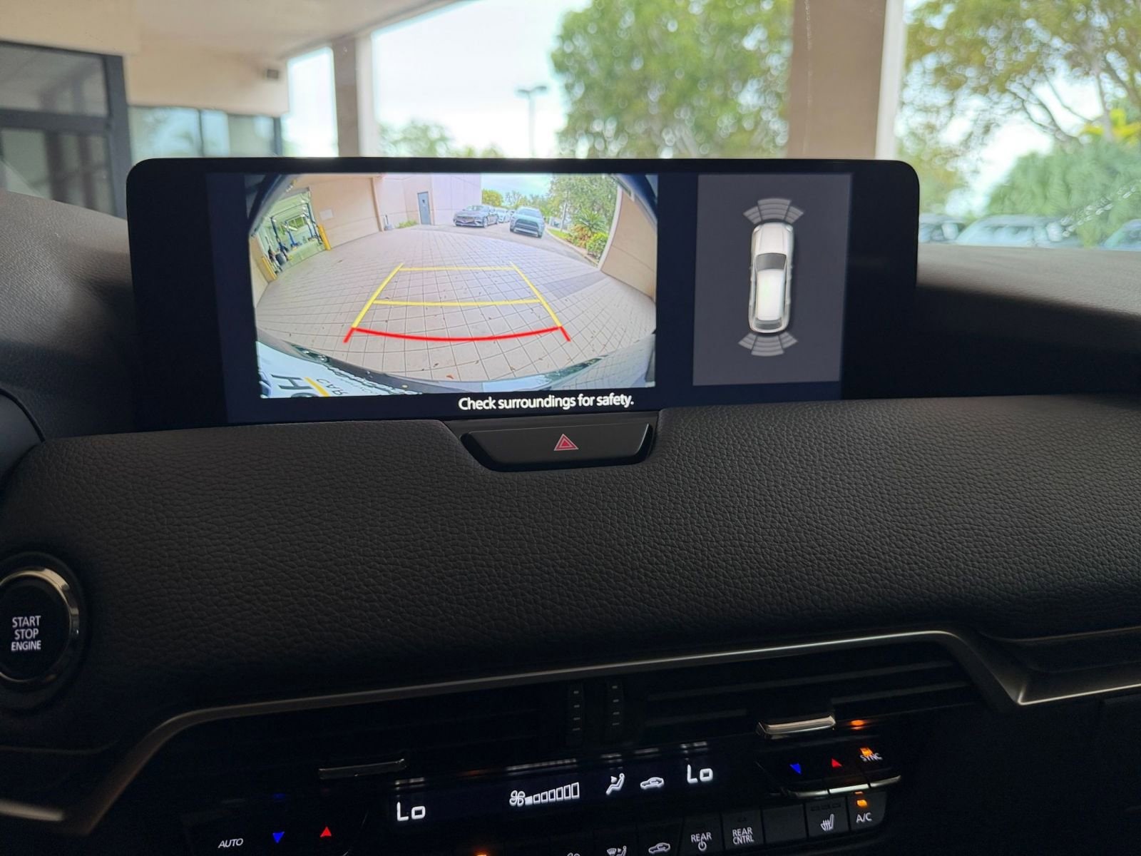 Thumbnail: 2025 Mazda CX-70 - 17