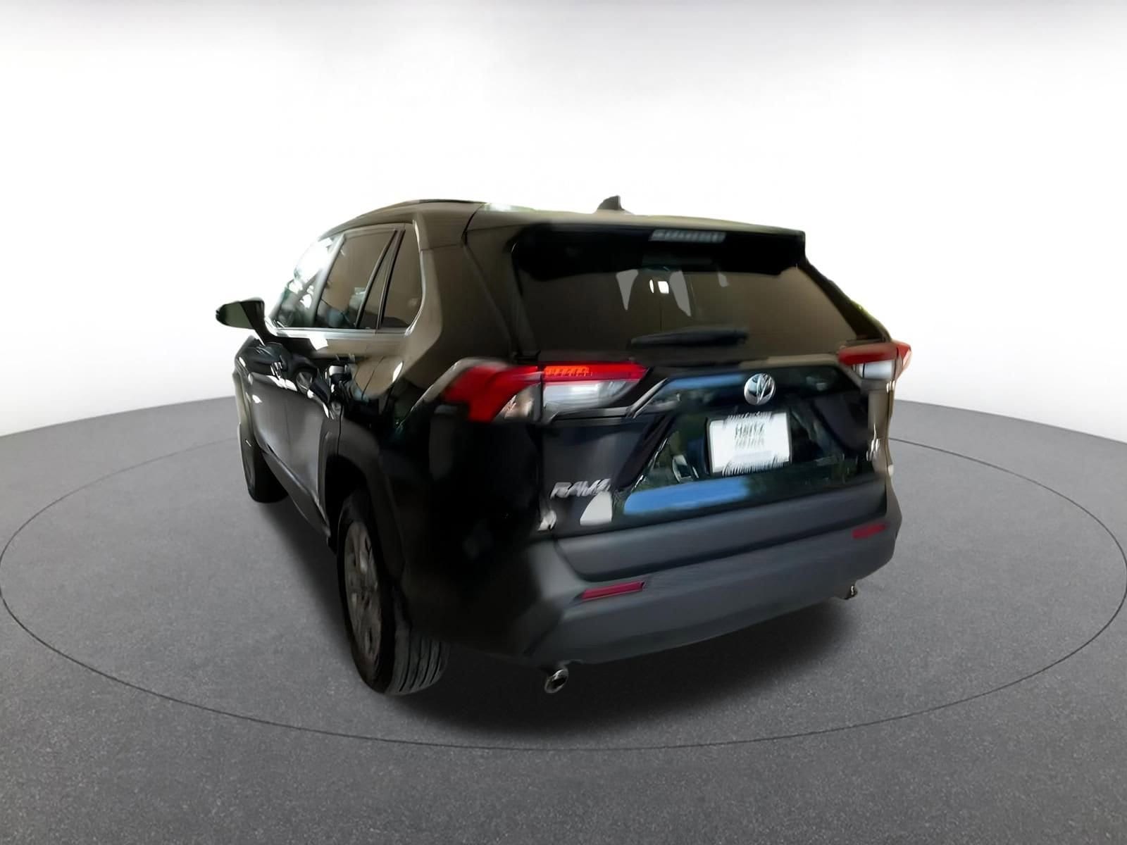 Thumbnail: 2025 Toyota RAV4 - 16