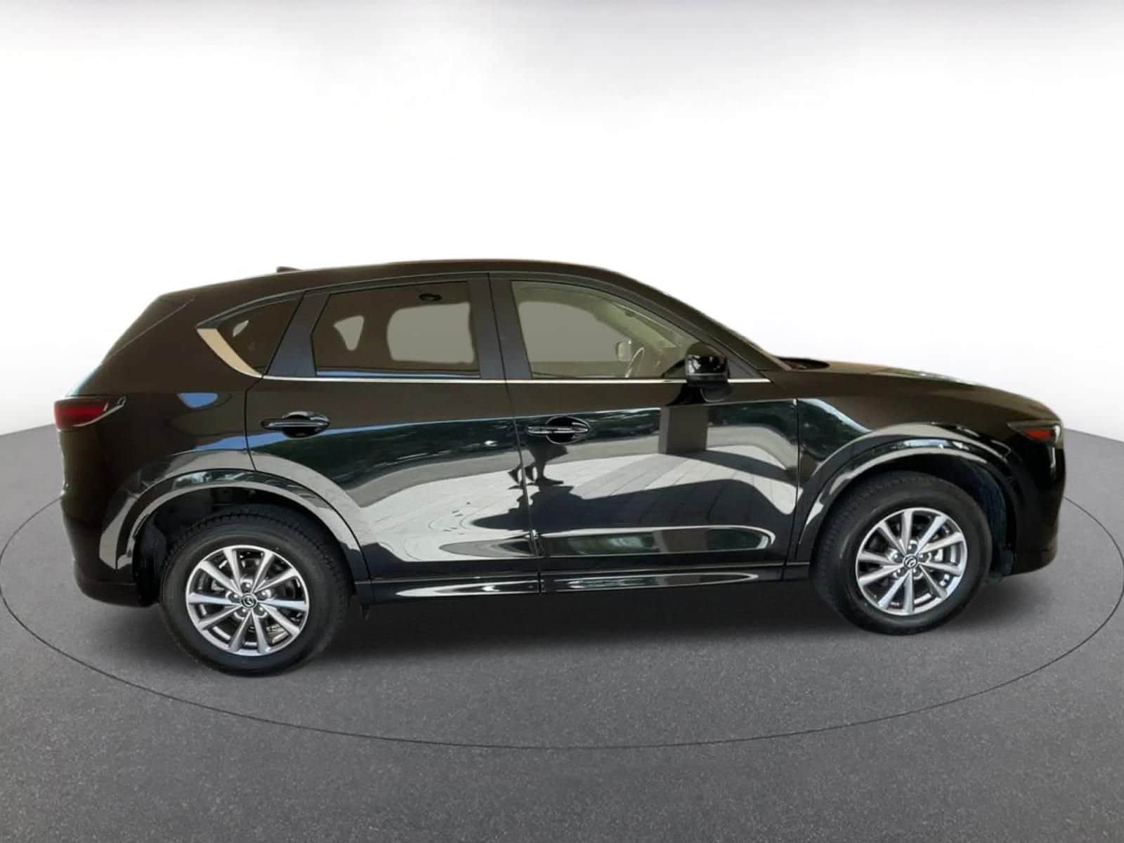 Thumbnail: 2025 Mazda CX-5 - 25