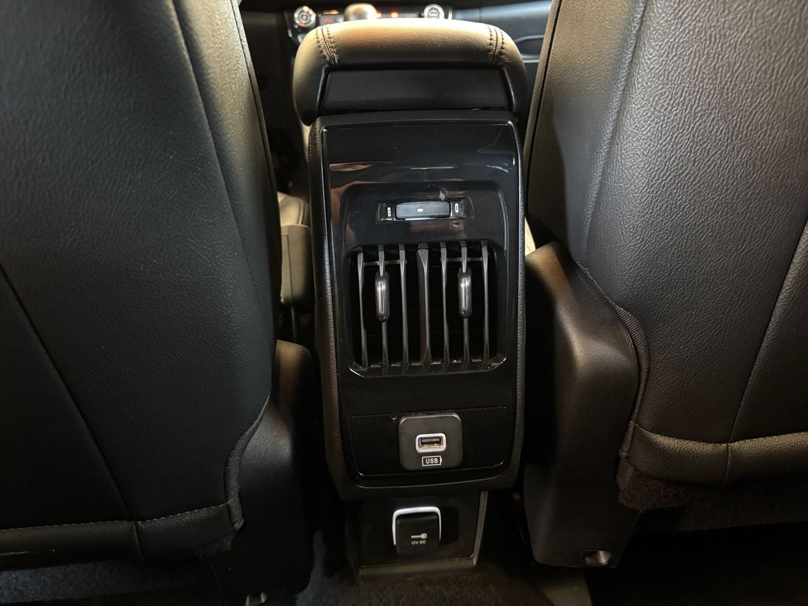 Thumbnail: 2025 Jeep Compass - 22