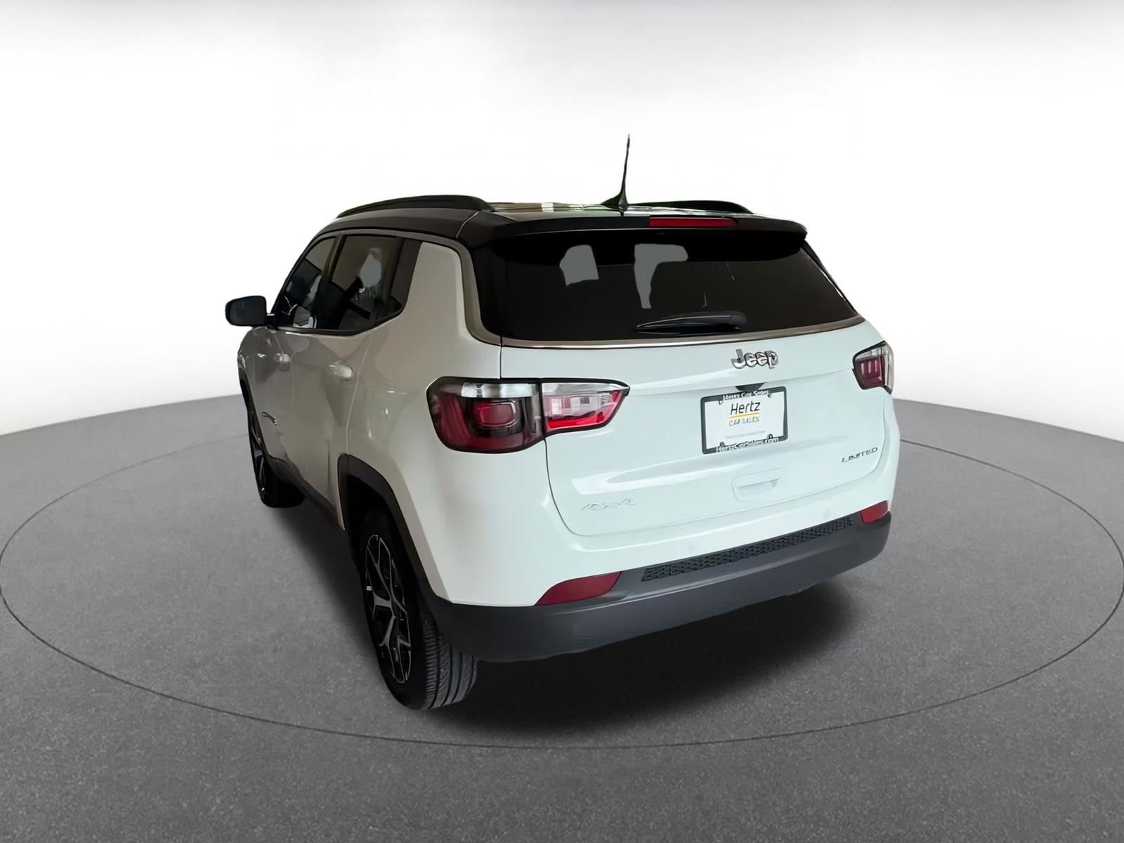 Thumbnail: 2025 Jeep Compass - 15