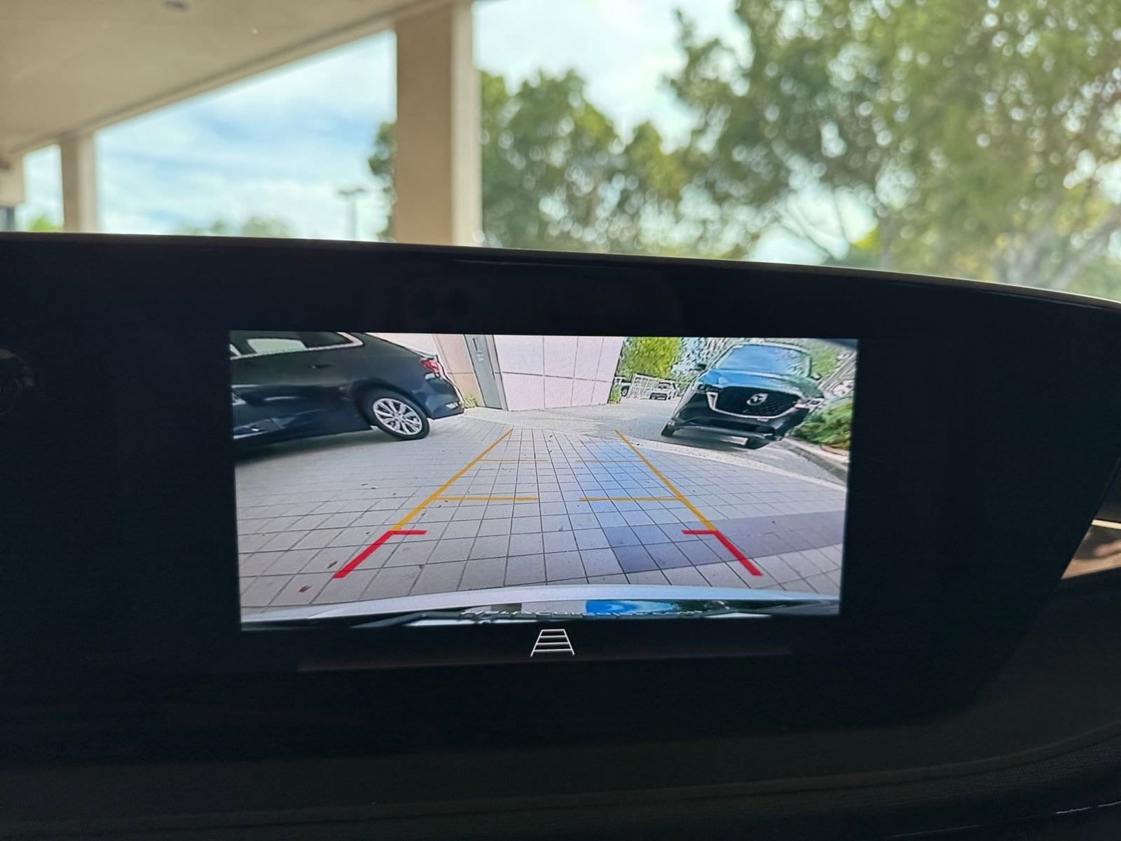 Thumbnail: 2025 Buick Envista - 17