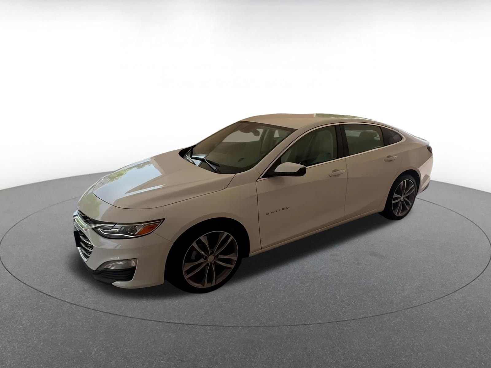 Thumbnail: 2024 Chevrolet Malibu - 8