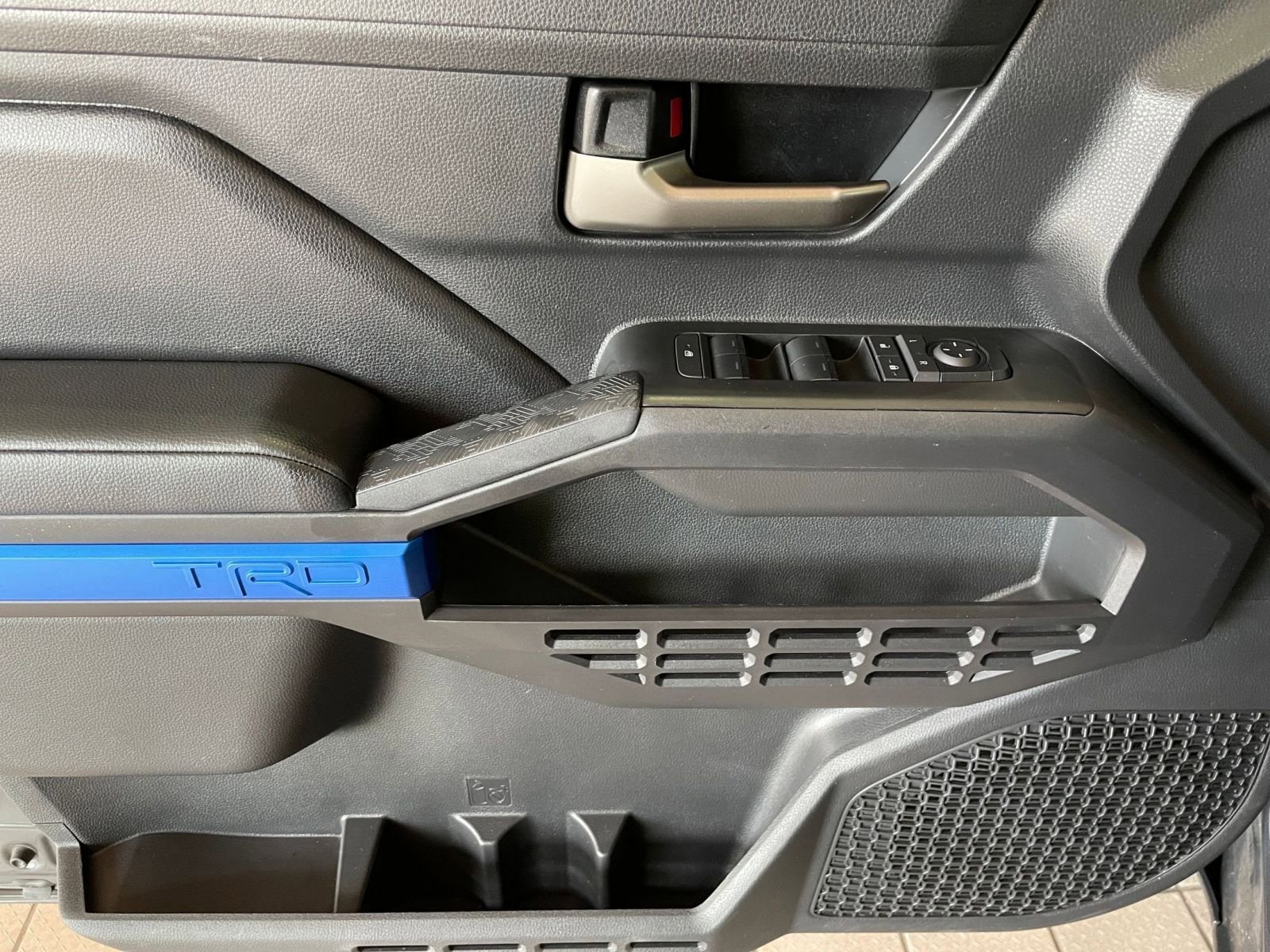 Thumbnail: 2025 Toyota Tacoma - 20