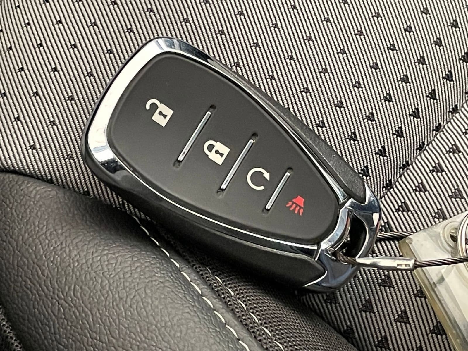 Thumbnail: 2025 Chevrolet Trax - 21