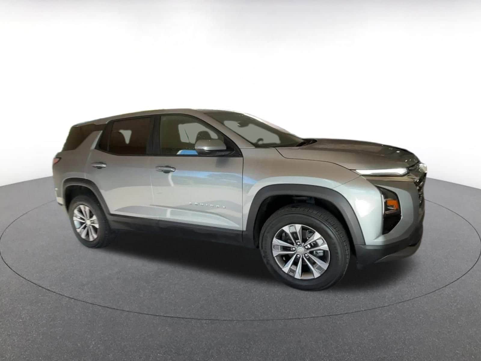 Thumbnail: 2025 Chevrolet Equinox - 2