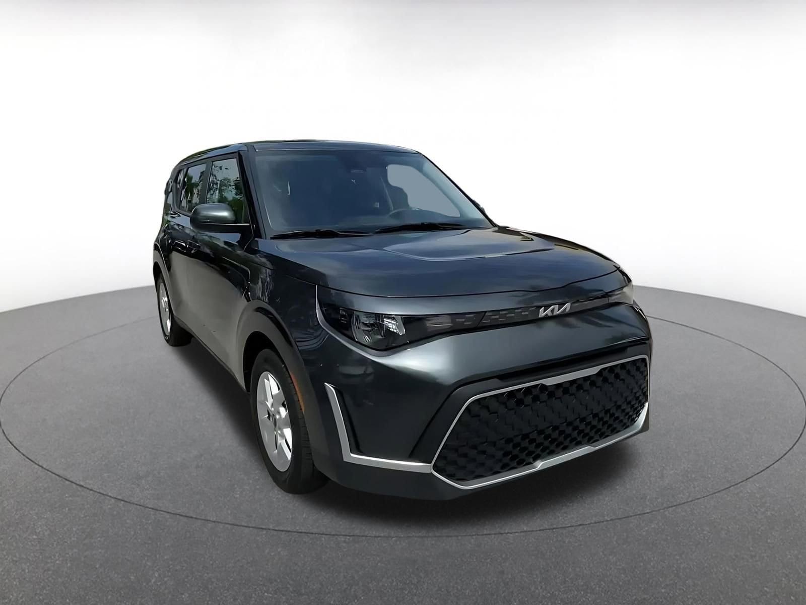 Thumbnail: 2025 Kia Soul - 3