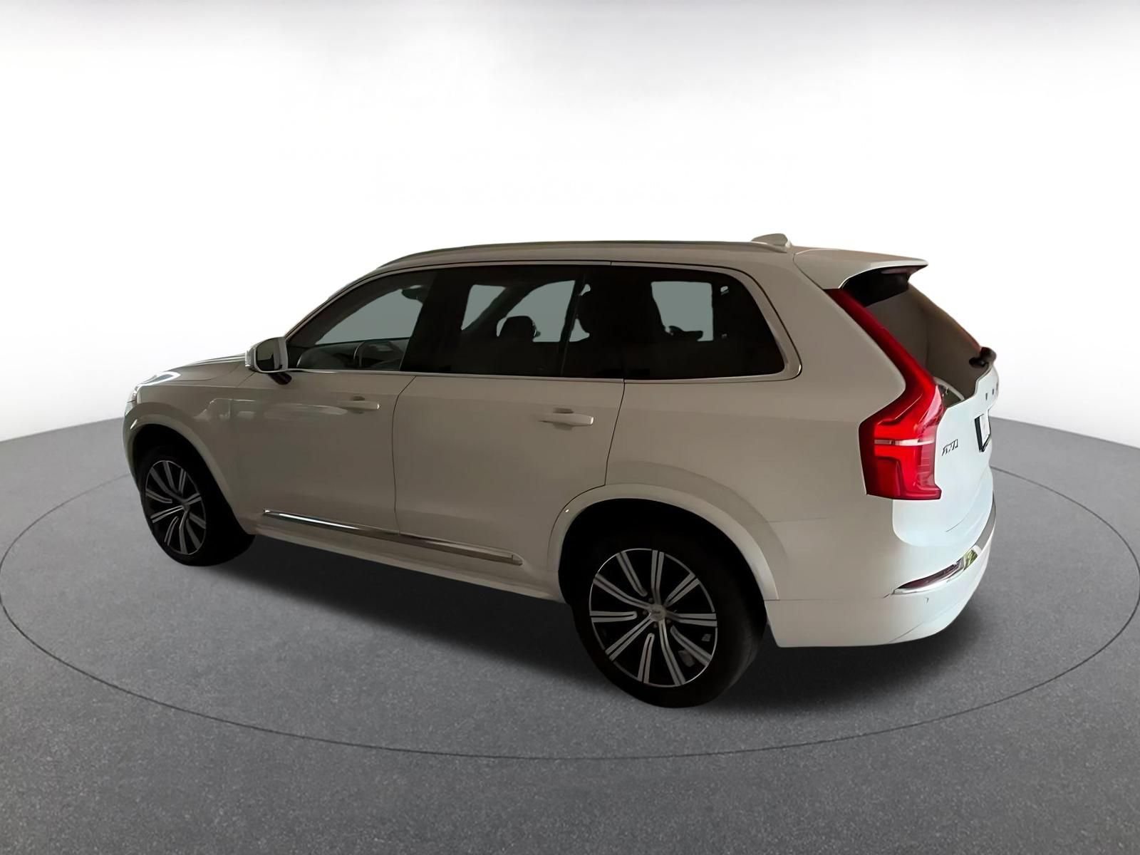 Thumbnail: 2025 Volvo XC90 - 10
