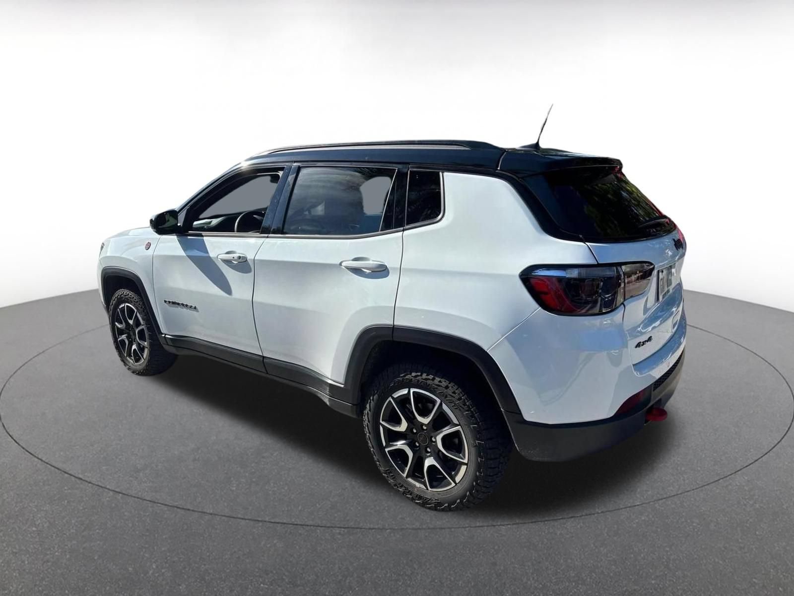 Thumbnail: 2025 Jeep Compass - 13