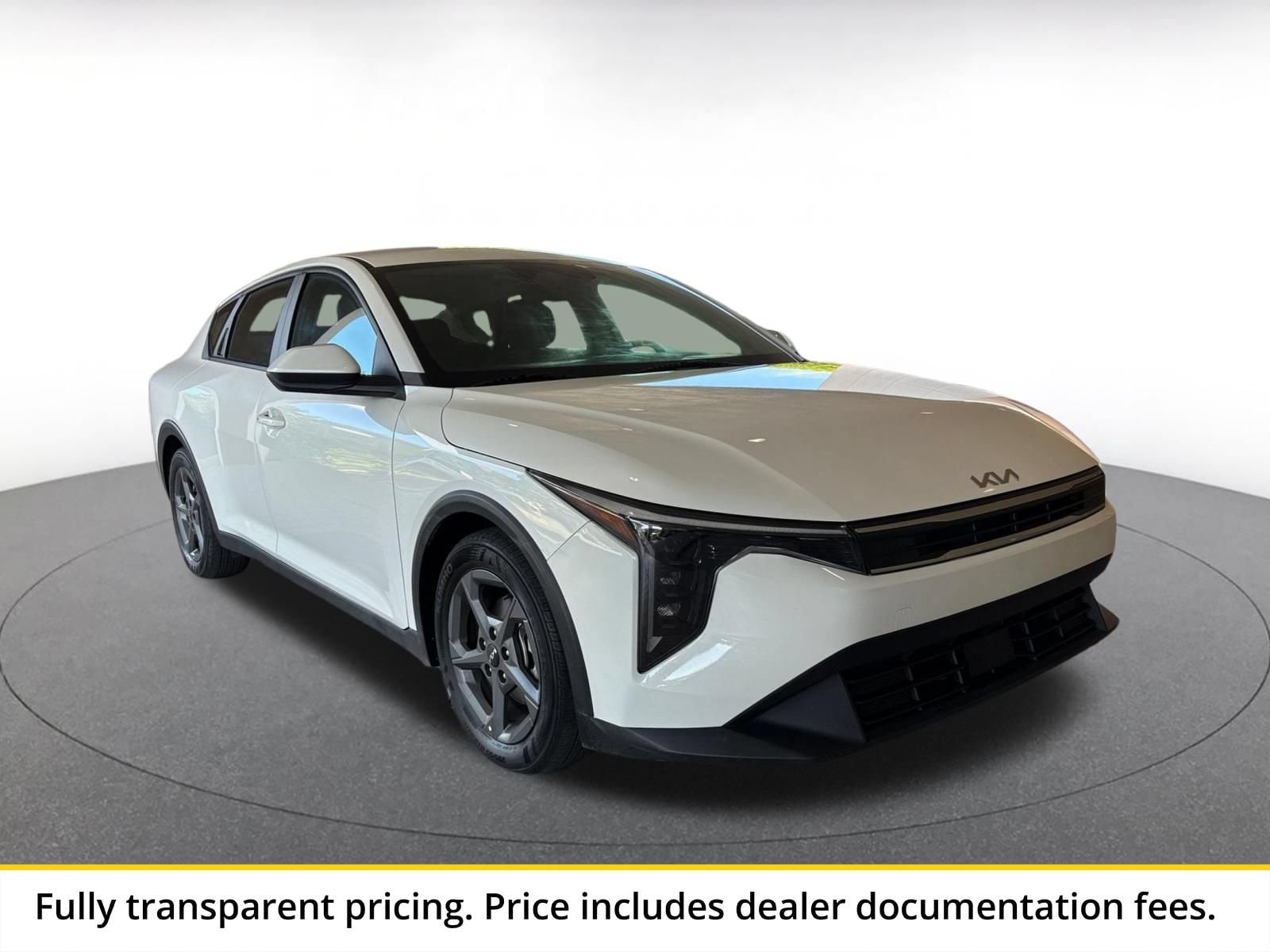 Thumbnail: 2025 Kia K4 - 1