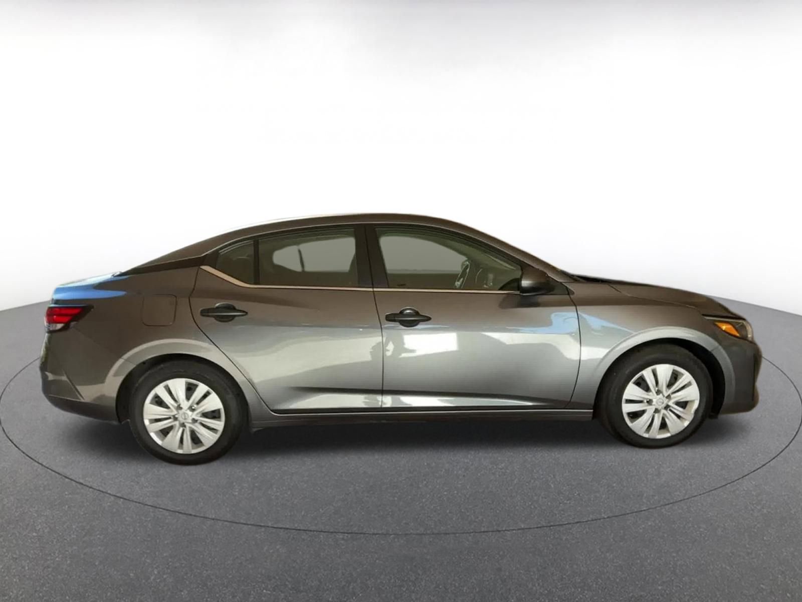 Thumbnail: 2025 Nissan Sentra - 16