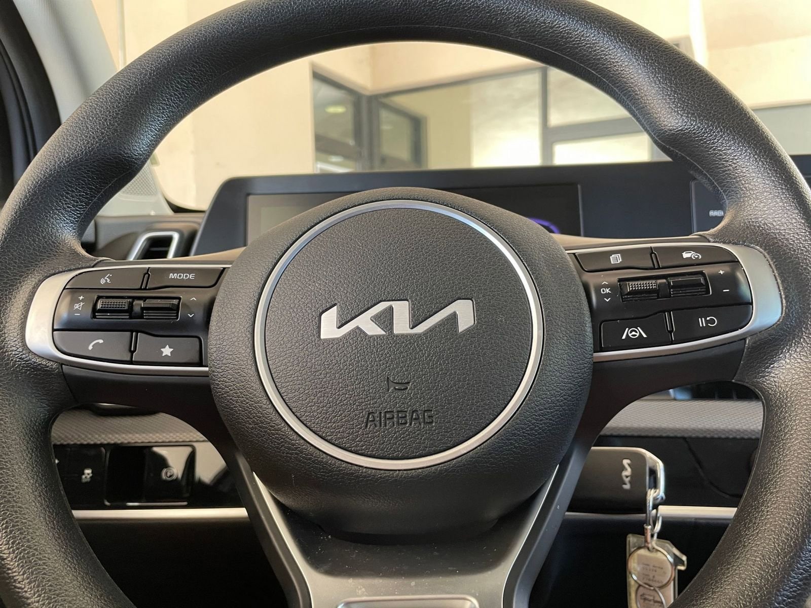 Thumbnail: 2025 Kia Sportage - 28