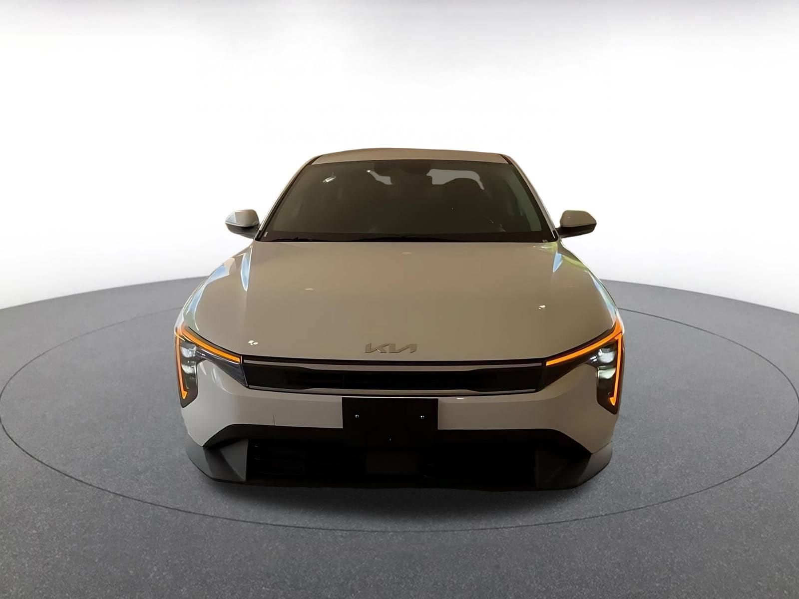 Thumbnail: 2025 Kia K4 - 10