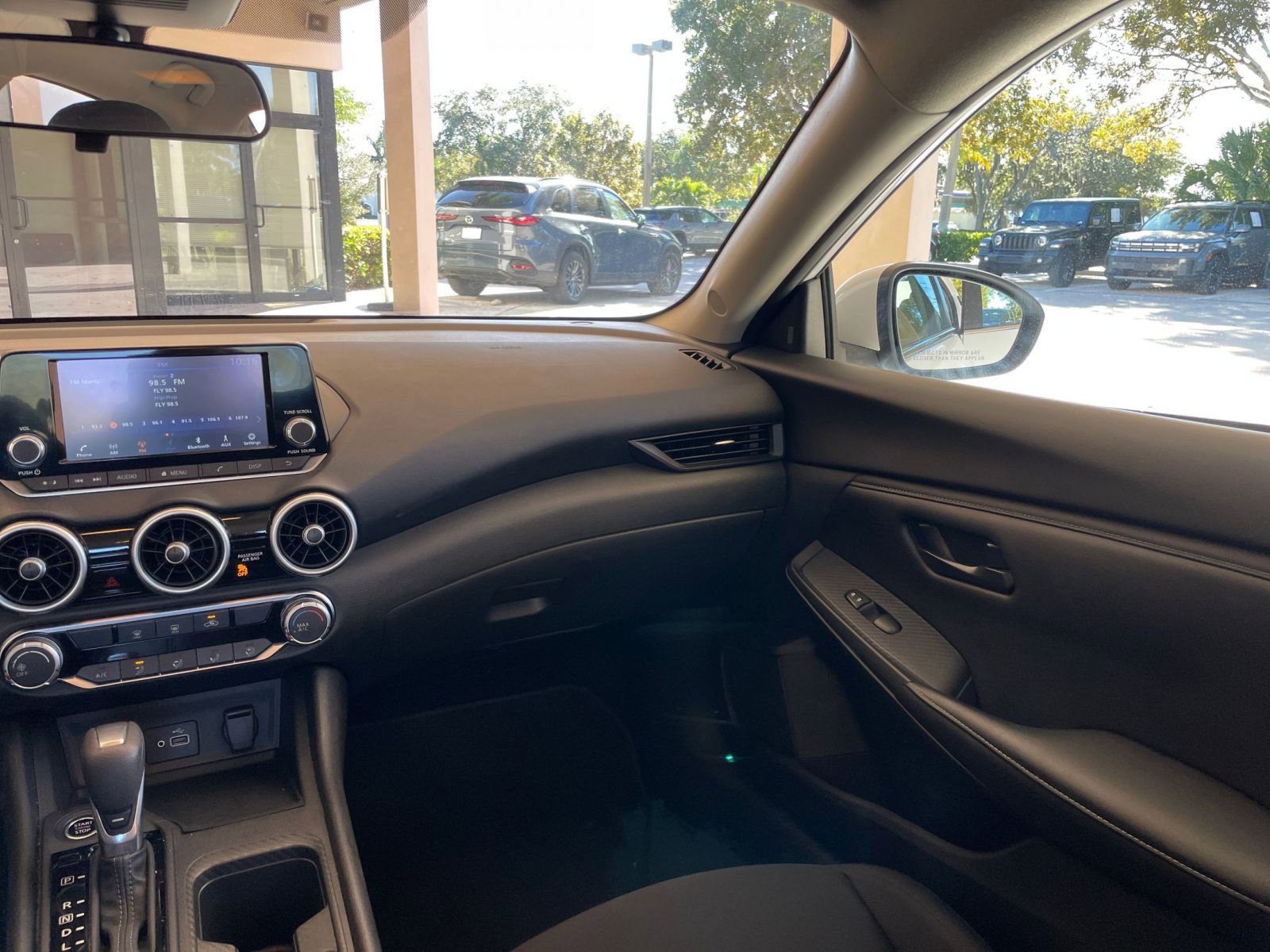 Thumbnail: 2025 Nissan Sentra - 29