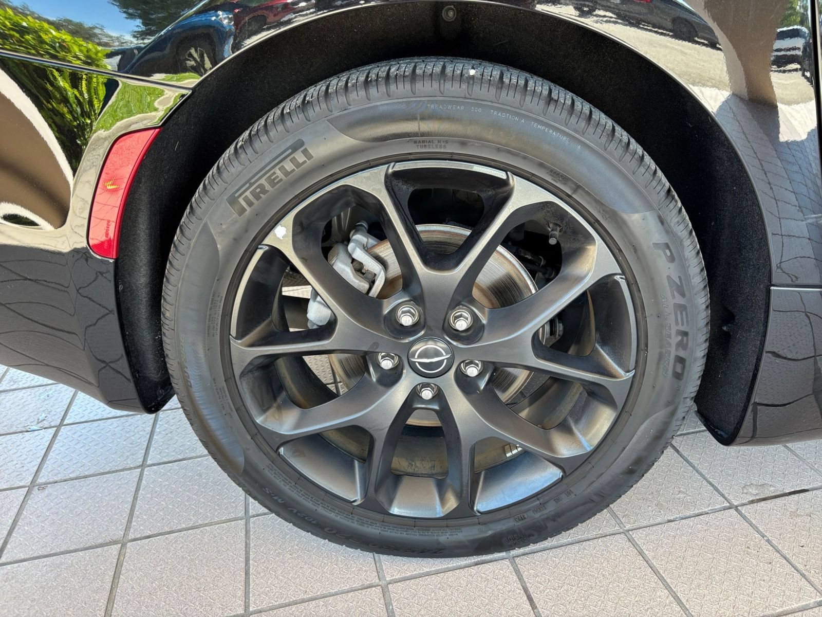 Thumbnail: 2025 Chrysler Pacifica - 35