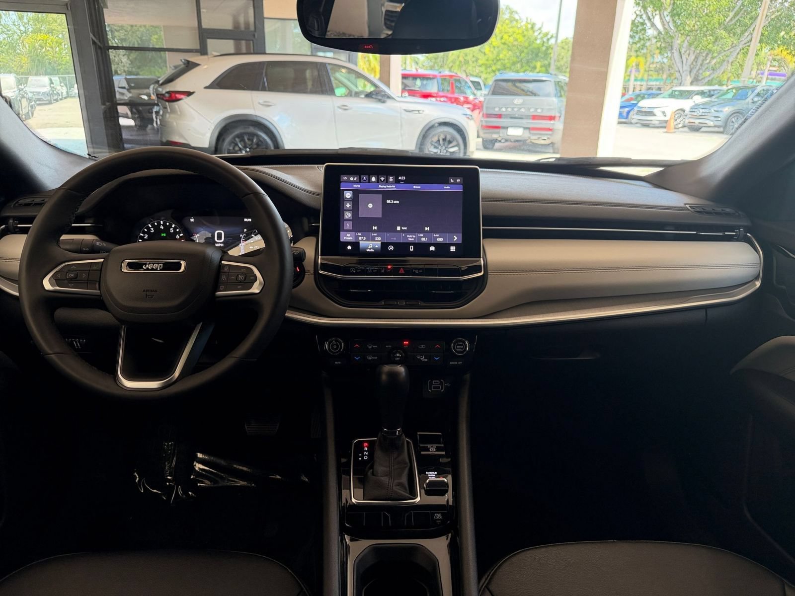 Thumbnail: 2025 Jeep Compass - 28