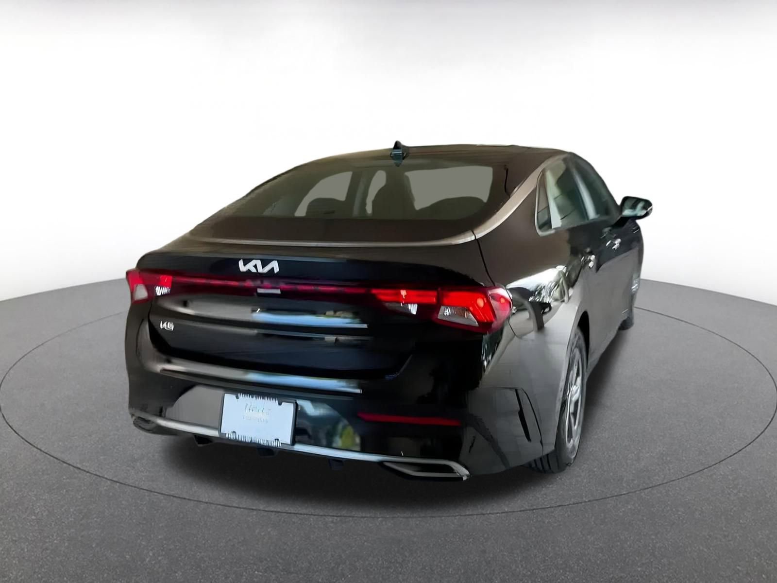 Thumbnail: 2023 Kia K5 - 10