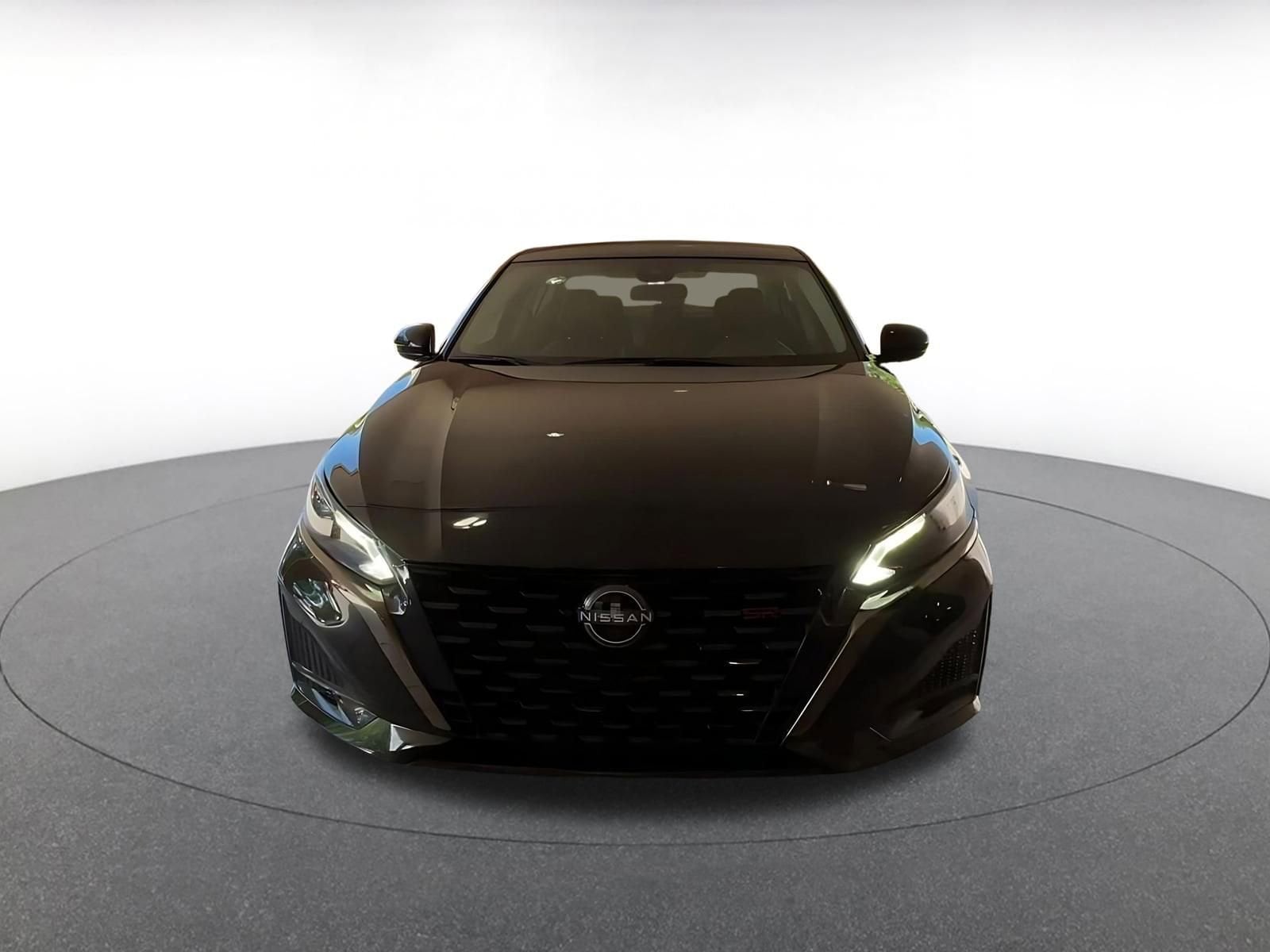 Thumbnail: 2025 Nissan Altima - 4