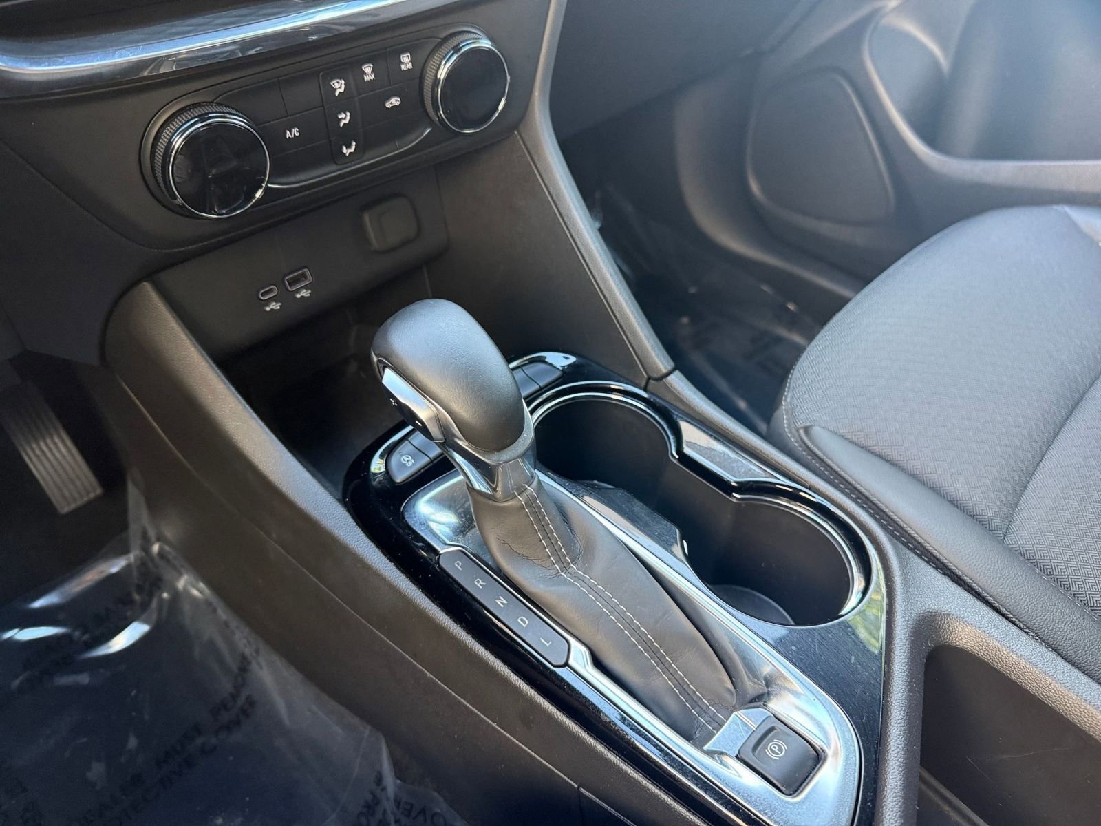 Thumbnail: 2025 Buick Encore GX - 35