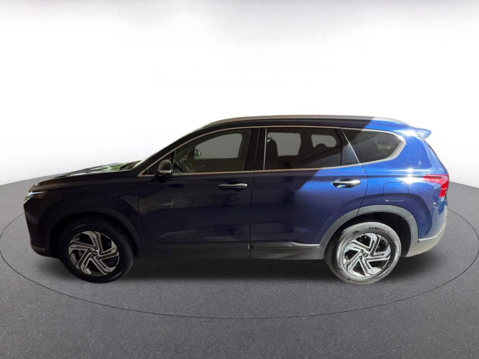 Thumbnail: 2023 Hyundai Santa Fe - 9