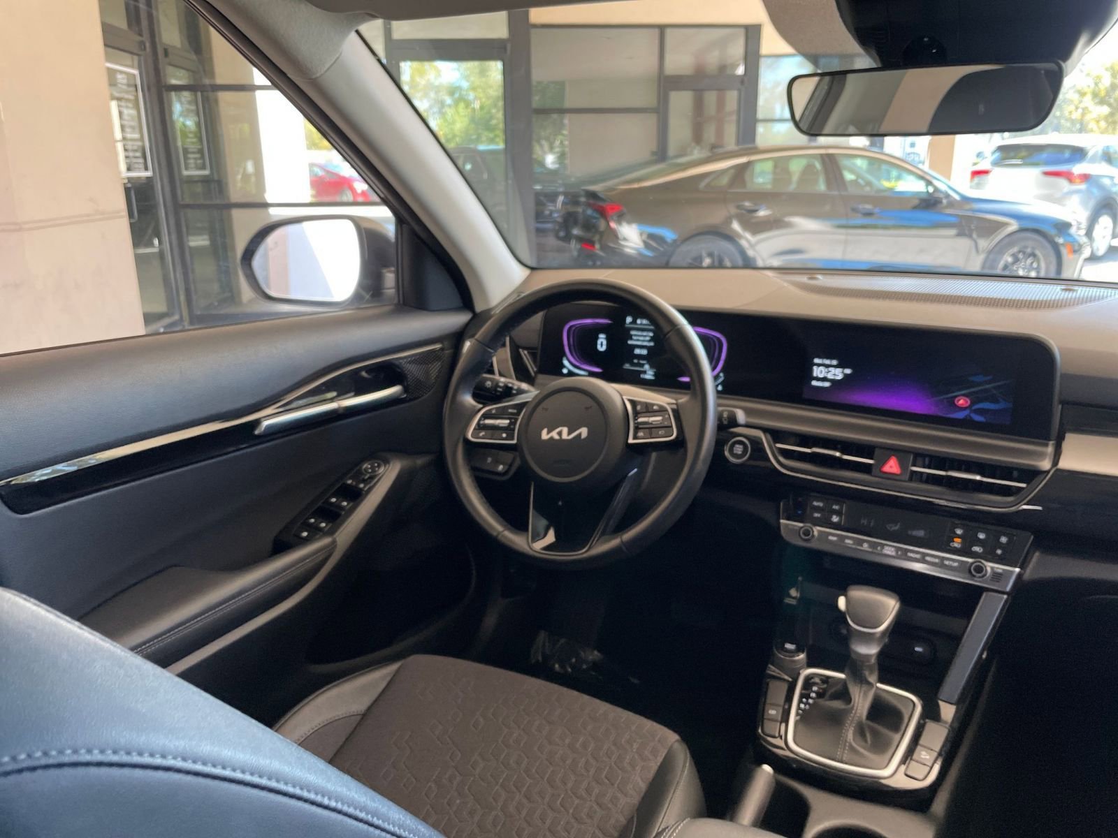 Thumbnail: 2025 Kia Seltos - 30