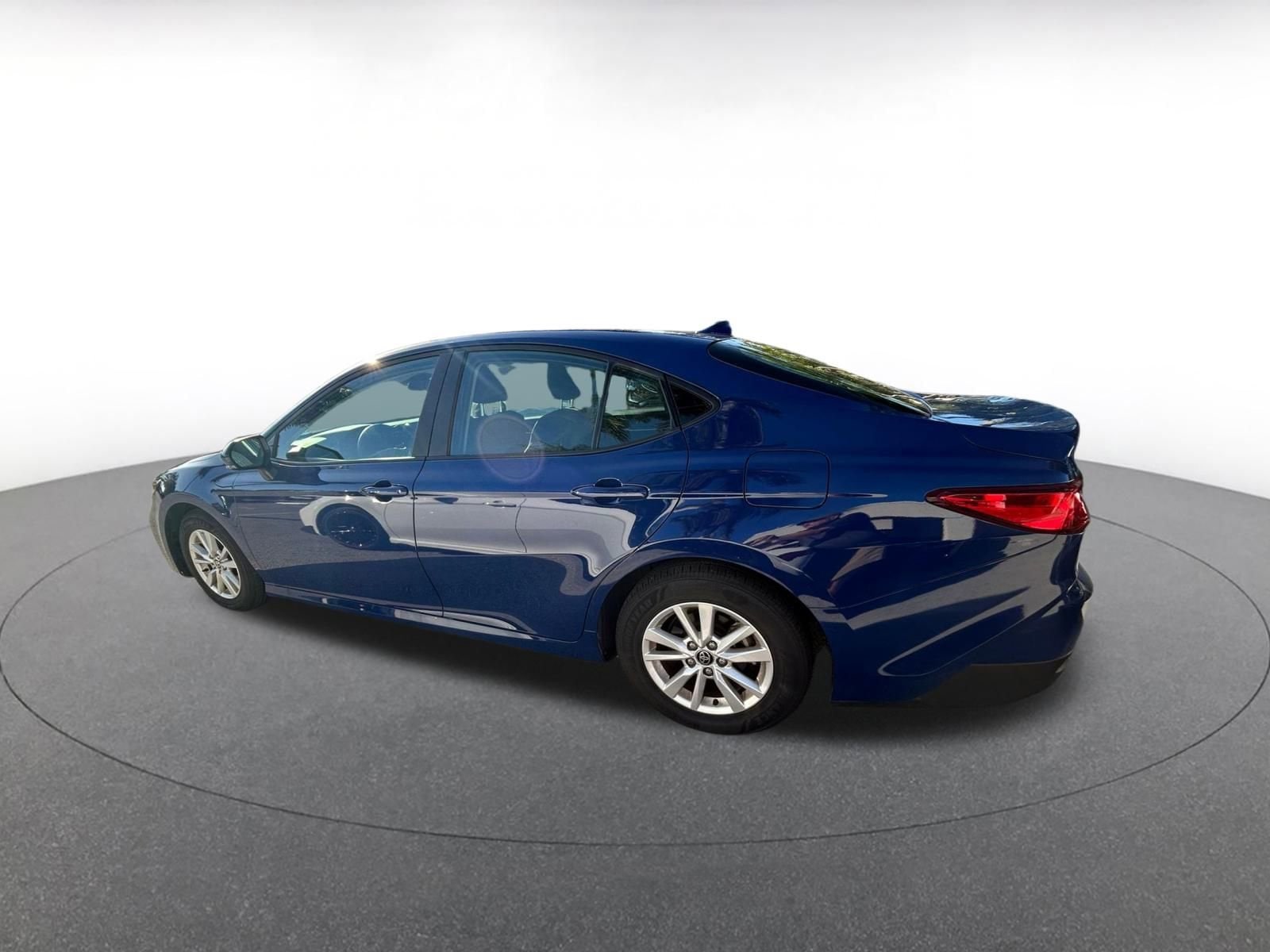 Thumbnail: 2025 Toyota Camry - 5