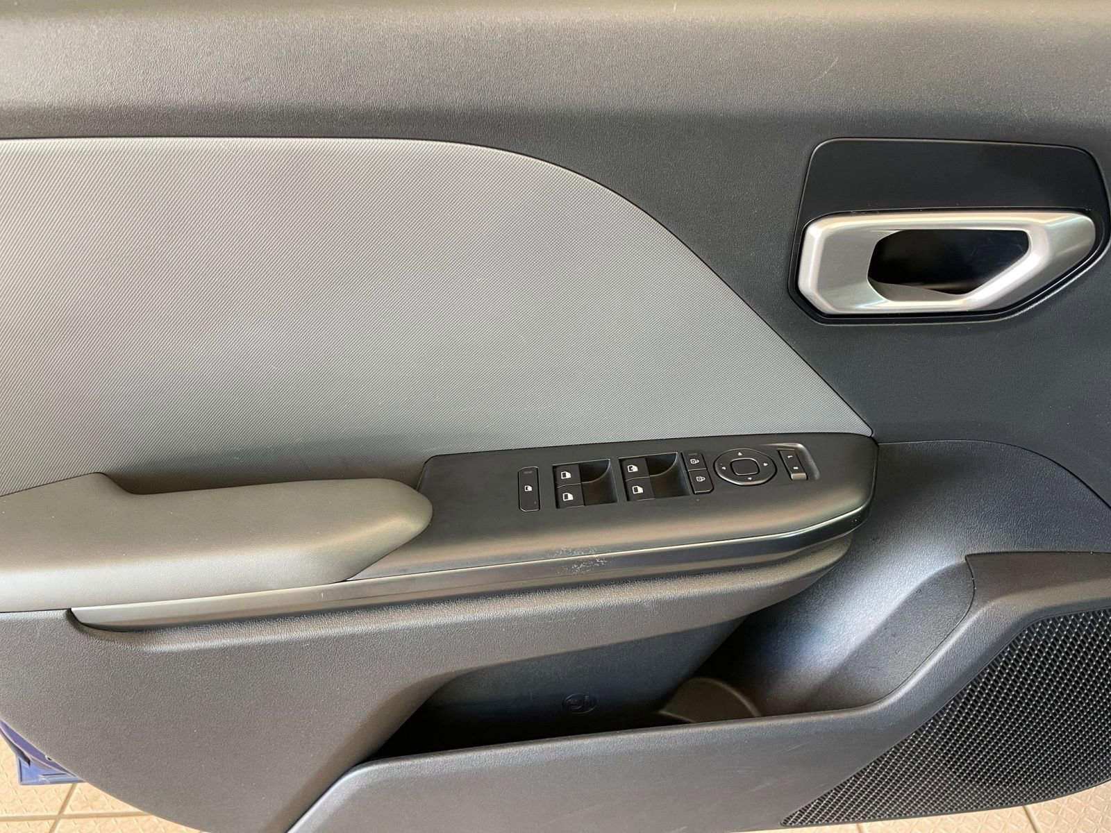 Thumbnail: 2025 Kia K4 - 18