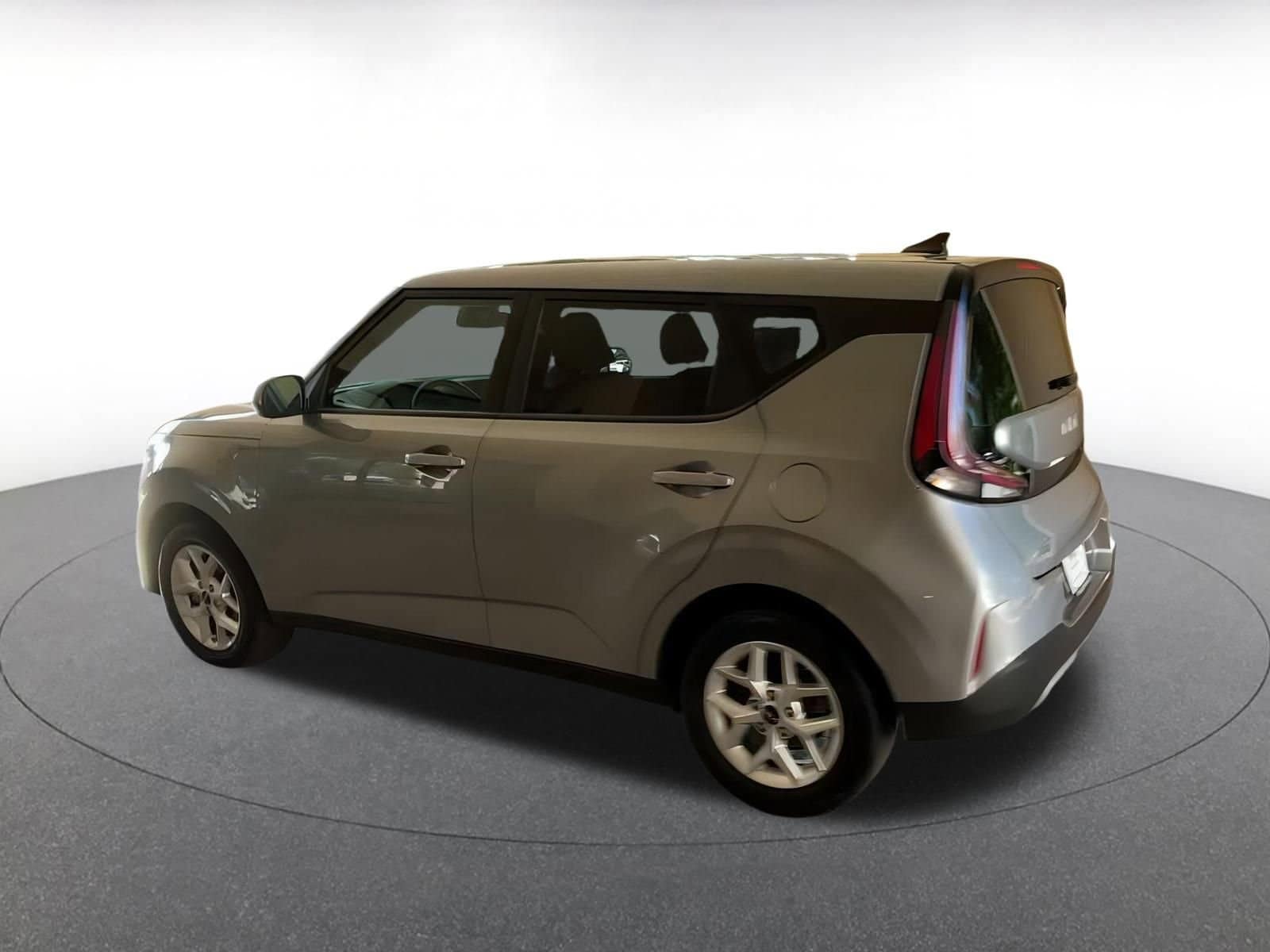 Thumbnail: 2025 Kia Soul - 10