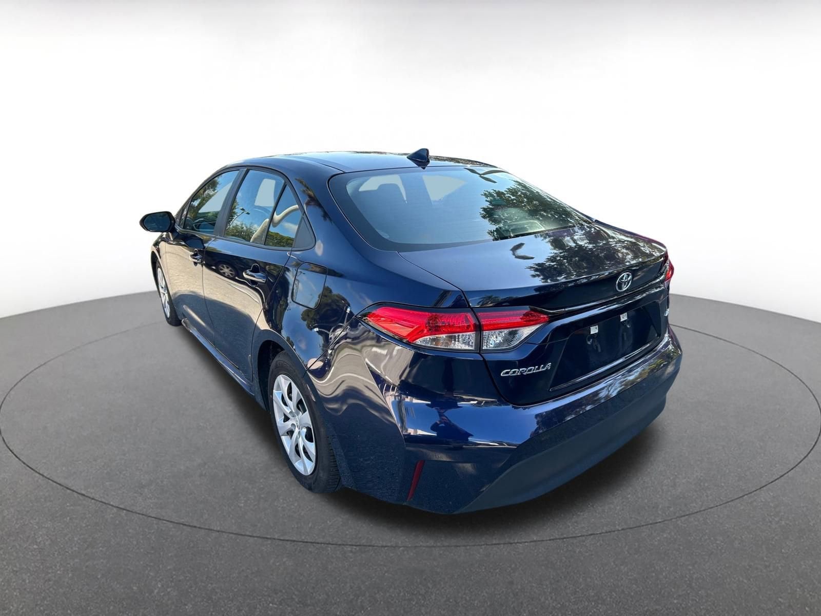 Thumbnail: 2025 Toyota Corolla - 5