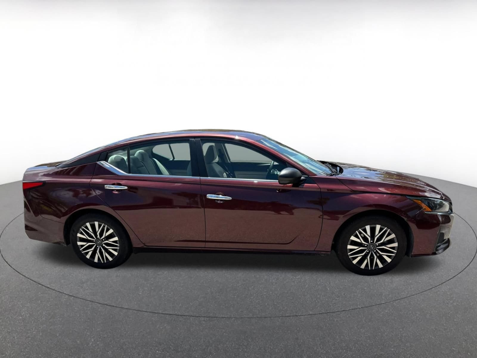 Thumbnail: 2025 Nissan Altima - 18