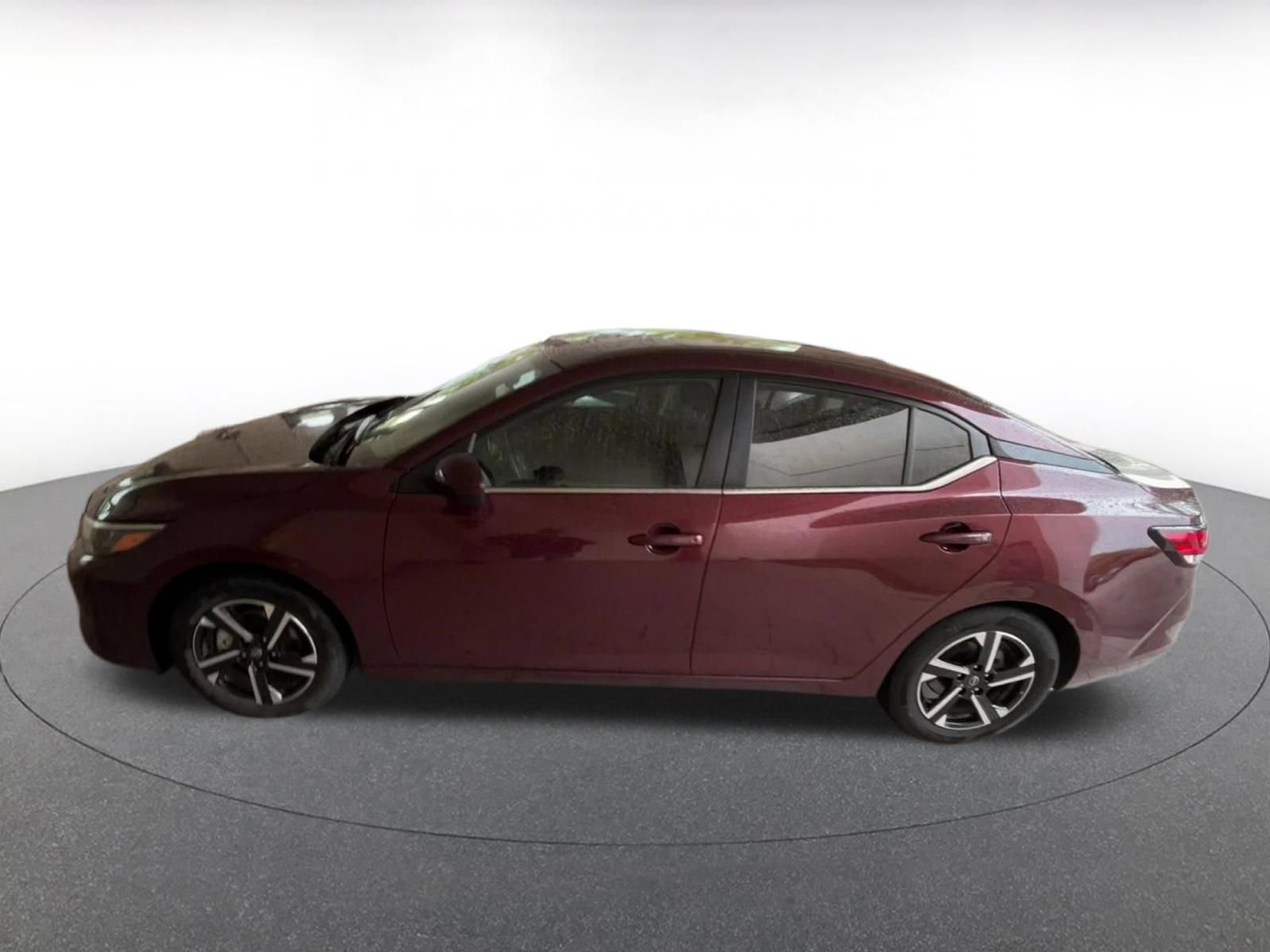 Thumbnail: 2025 Nissan Sentra - 9