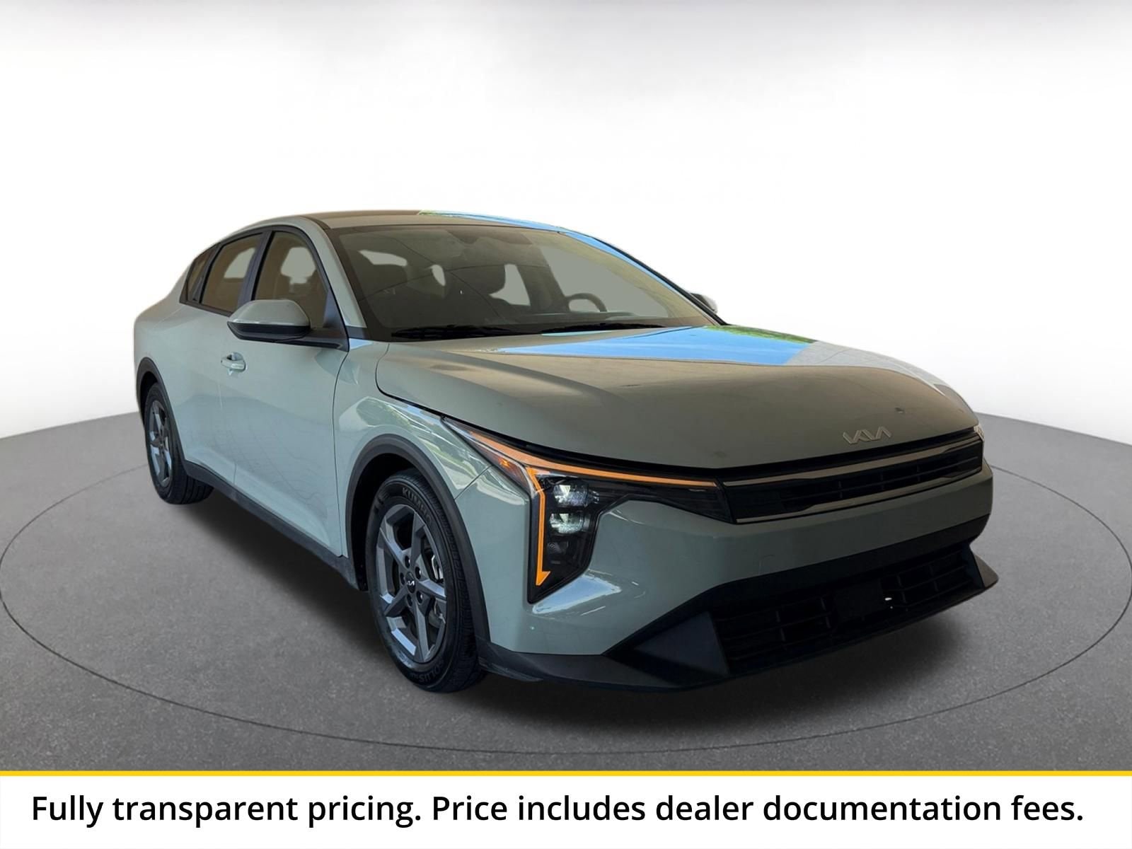 Thumbnail: 2025 Kia K4 - 1