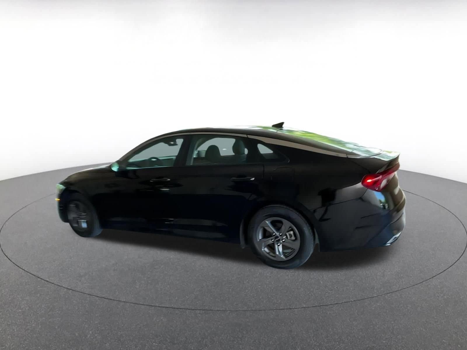 Thumbnail: 2023 Kia K5 - 7