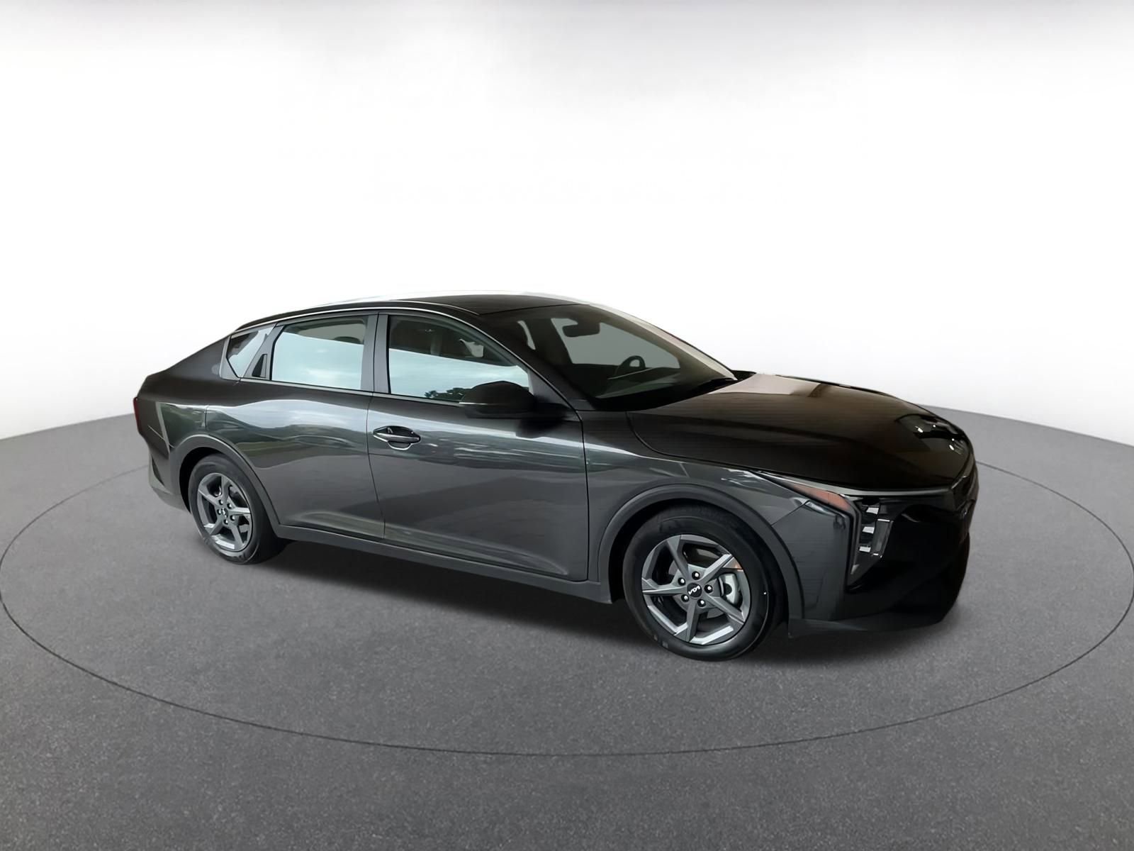 Thumbnail: 2025 Kia K4 - 2