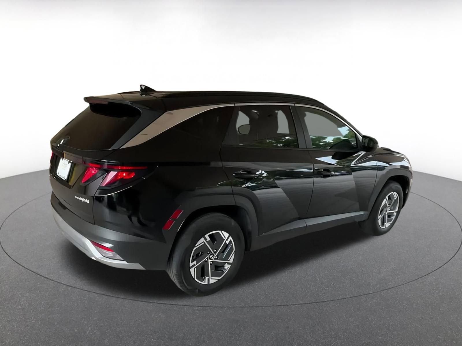 Thumbnail: 2025 Hyundai Tucson - 15