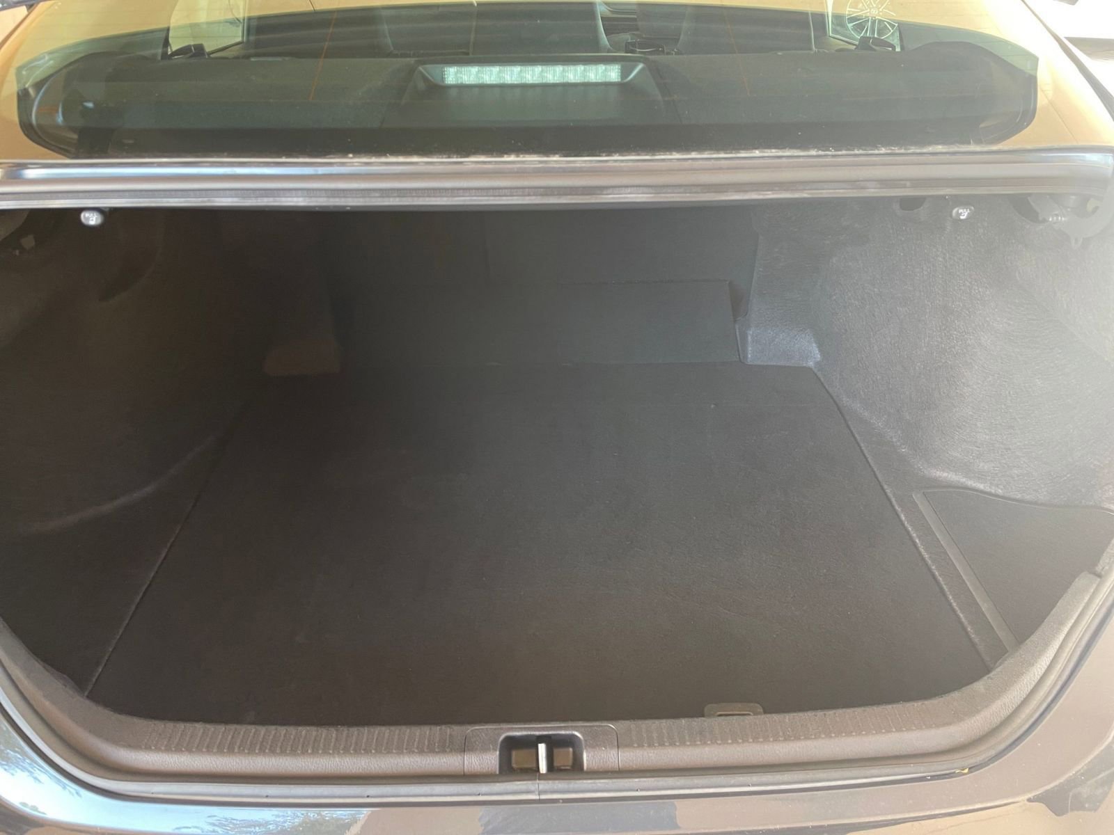 Thumbnail: 2025 Toyota Camry - 30