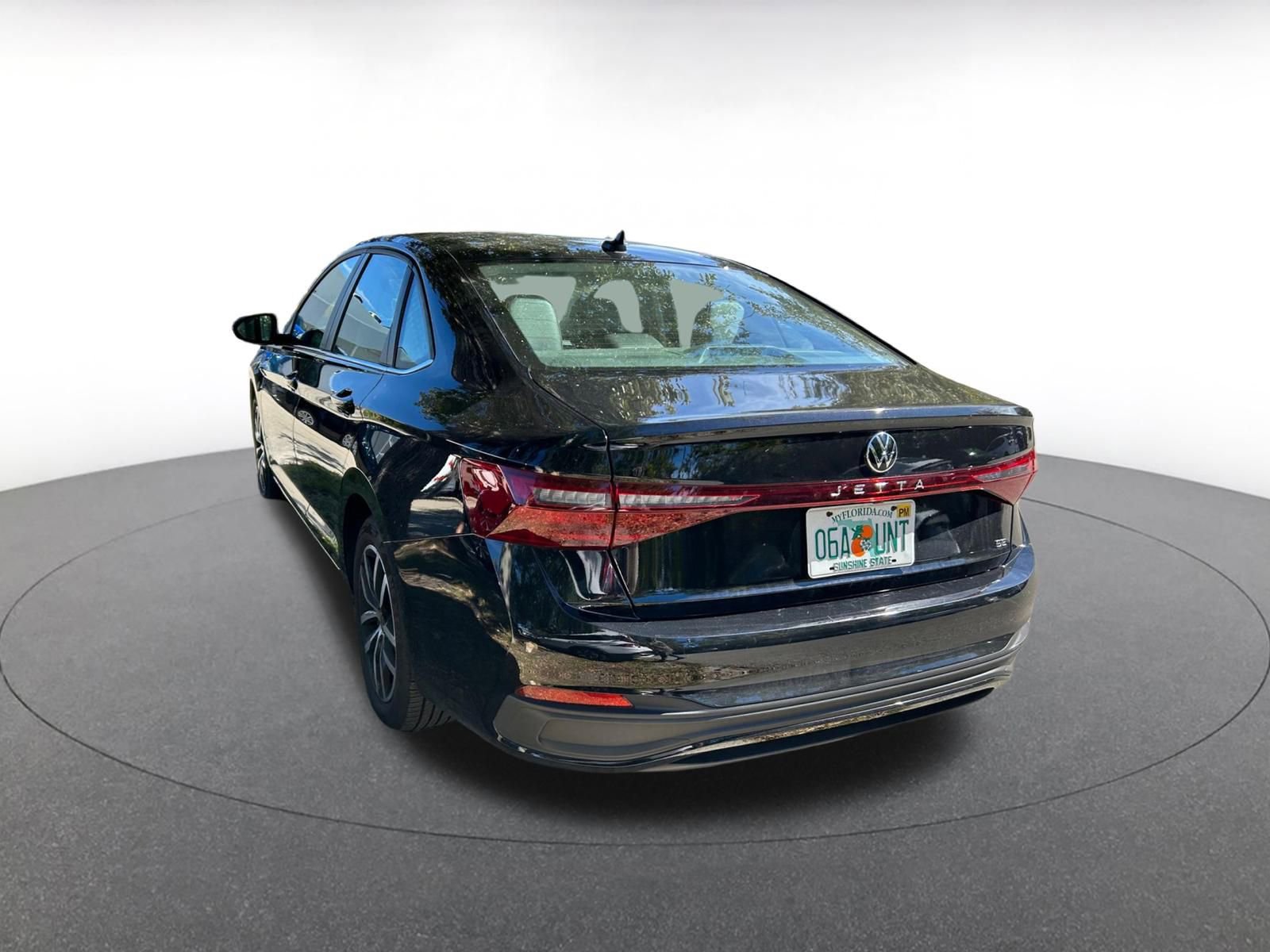 Thumbnail: 2025 Volkswagen Jetta - 4