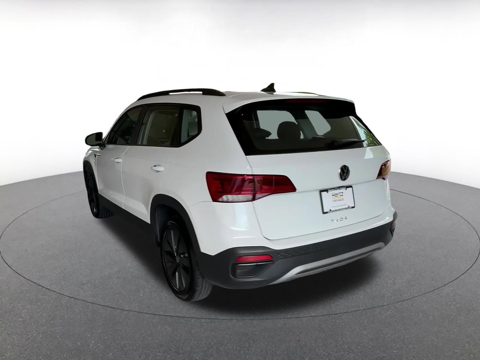 2024 Volkswagen Taos S 9