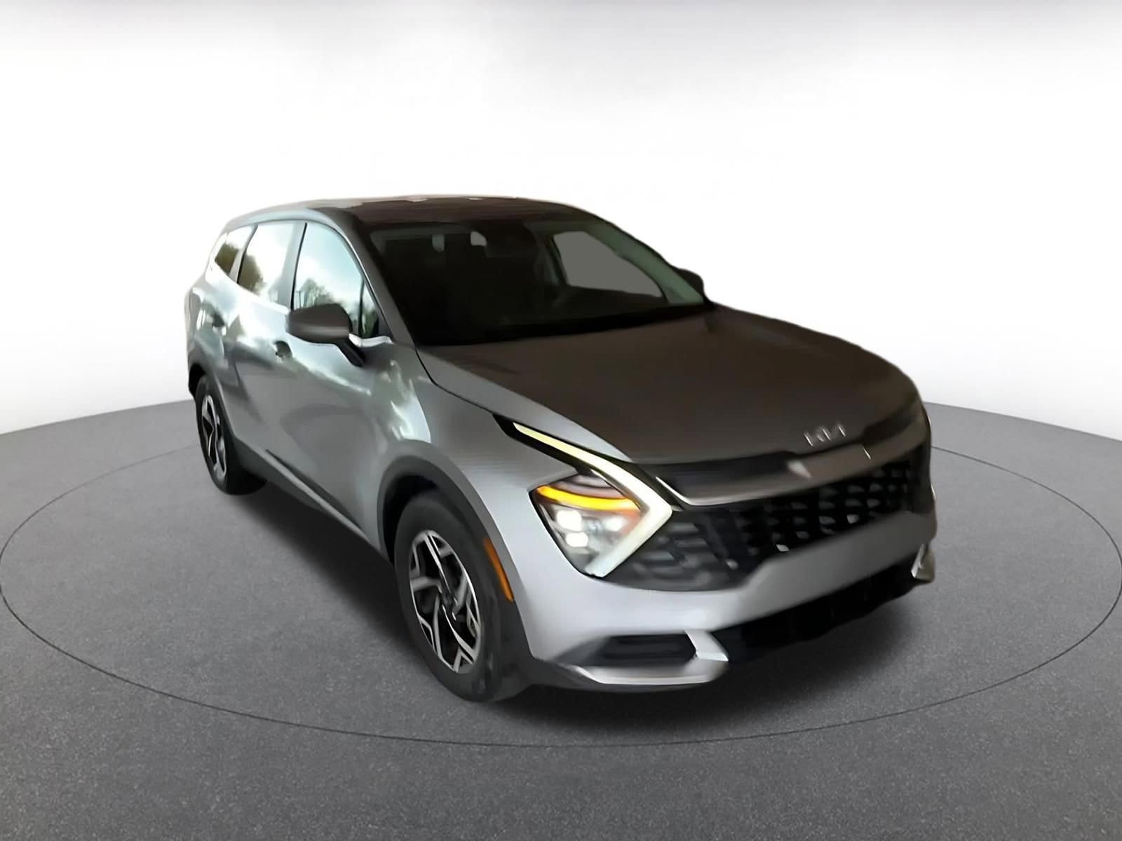 Thumbnail: 2025 Kia Sportage - 3