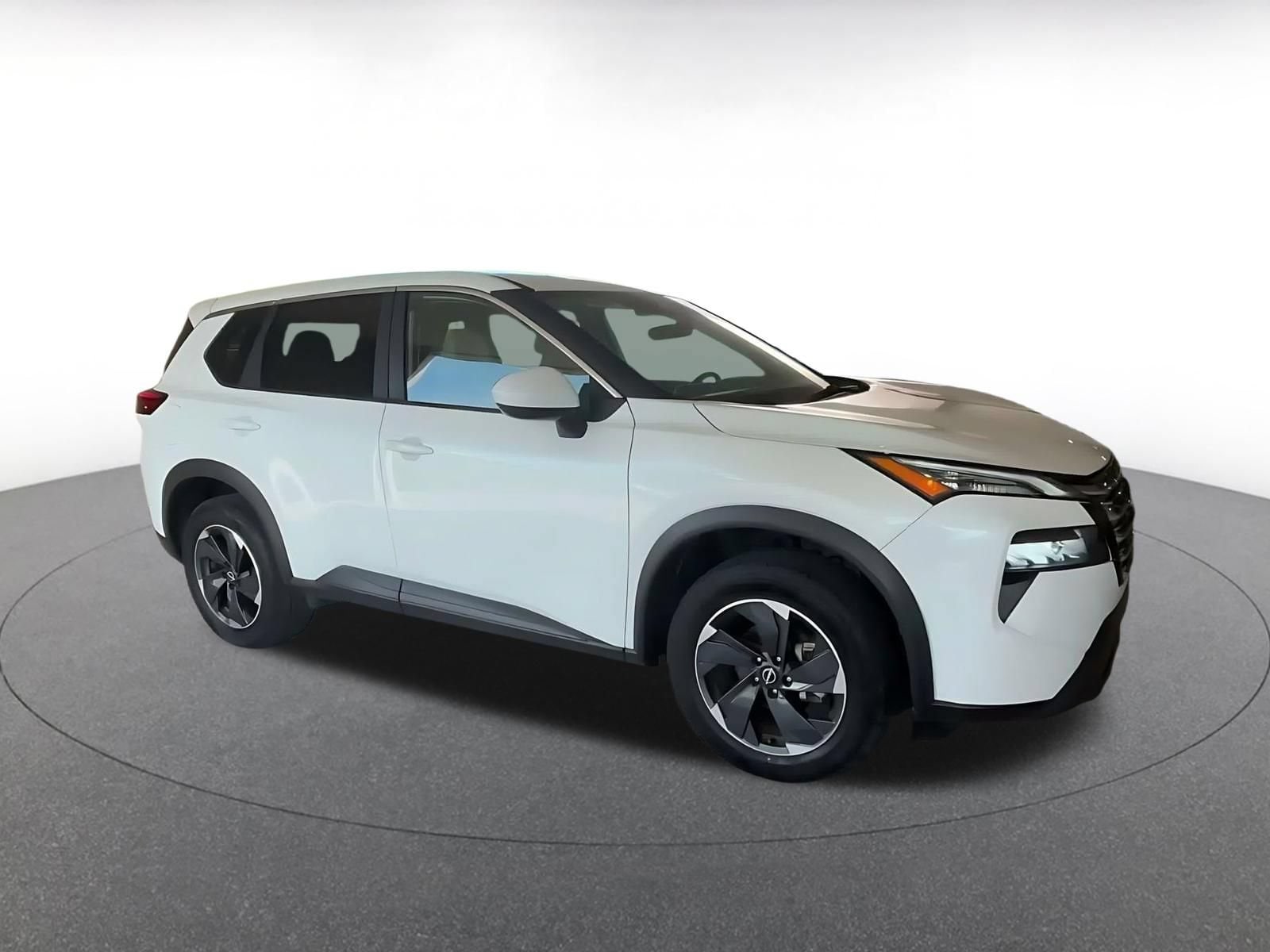 Thumbnail: 2025 Nissan Rogue - 2