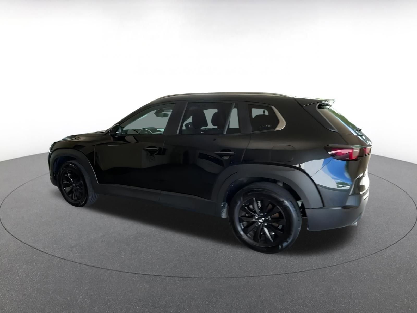 Thumbnail: 2025 Mazda CX-50 - 10