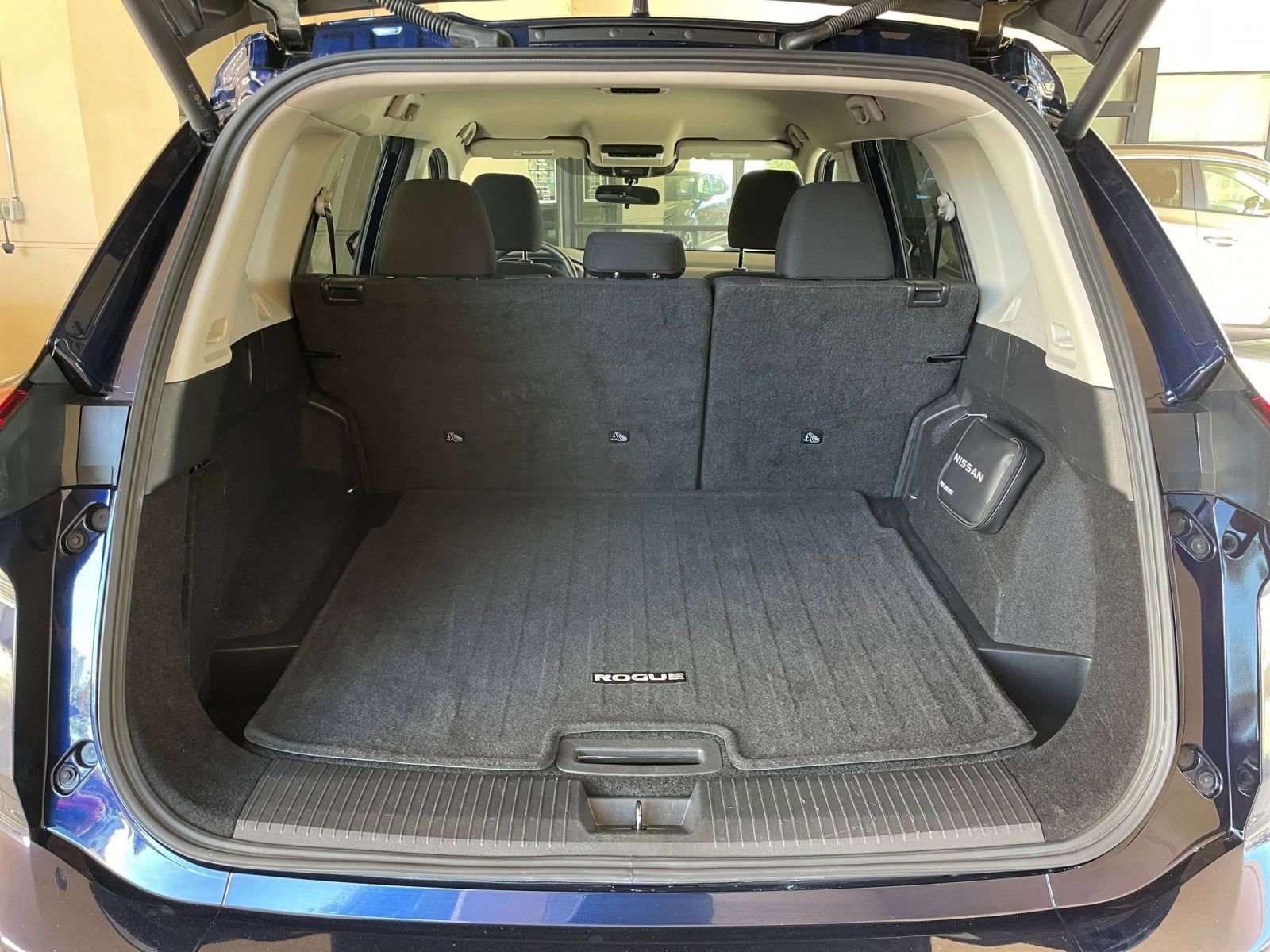 Thumbnail: 2025 Nissan Rogue - 33