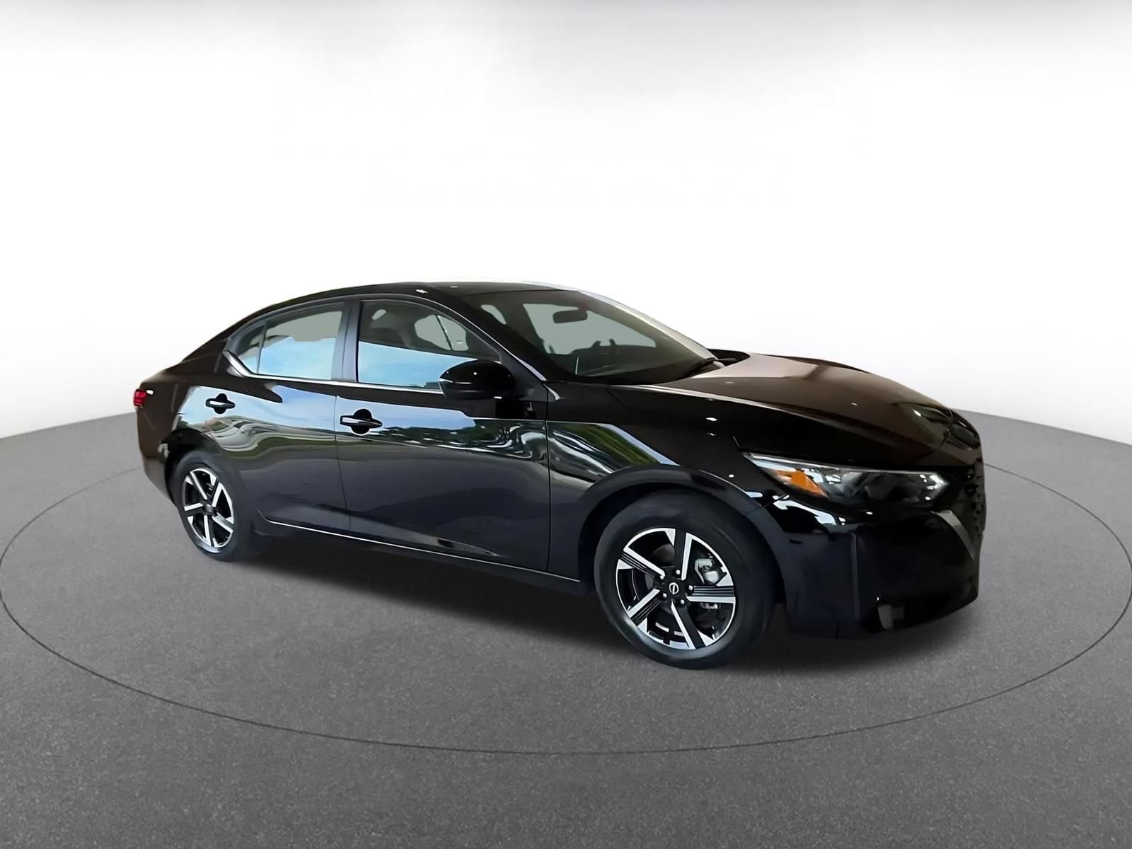 Thumbnail: 2025 Nissan Sentra - 2