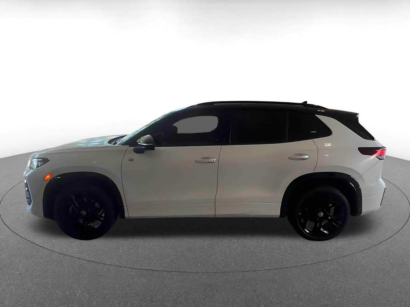 Thumbnail: 2025 Volkswagen Tiguan - 7