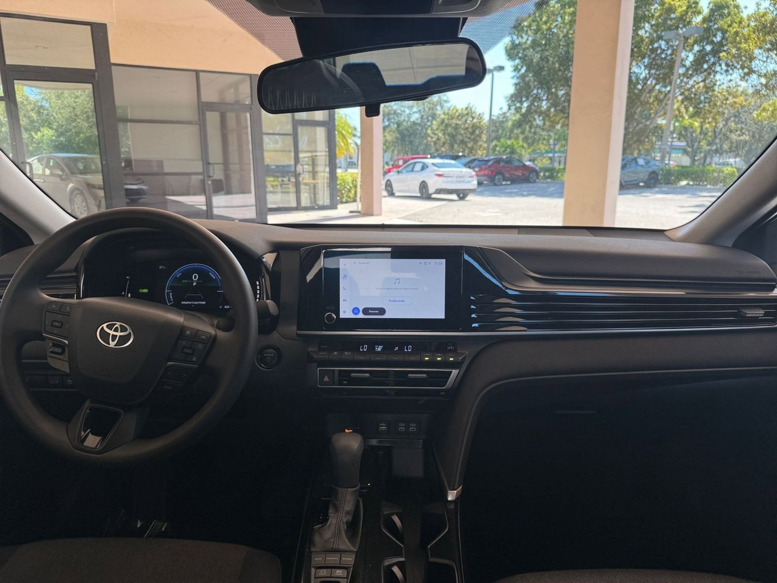 Thumbnail: 2025 Toyota Camry - 27