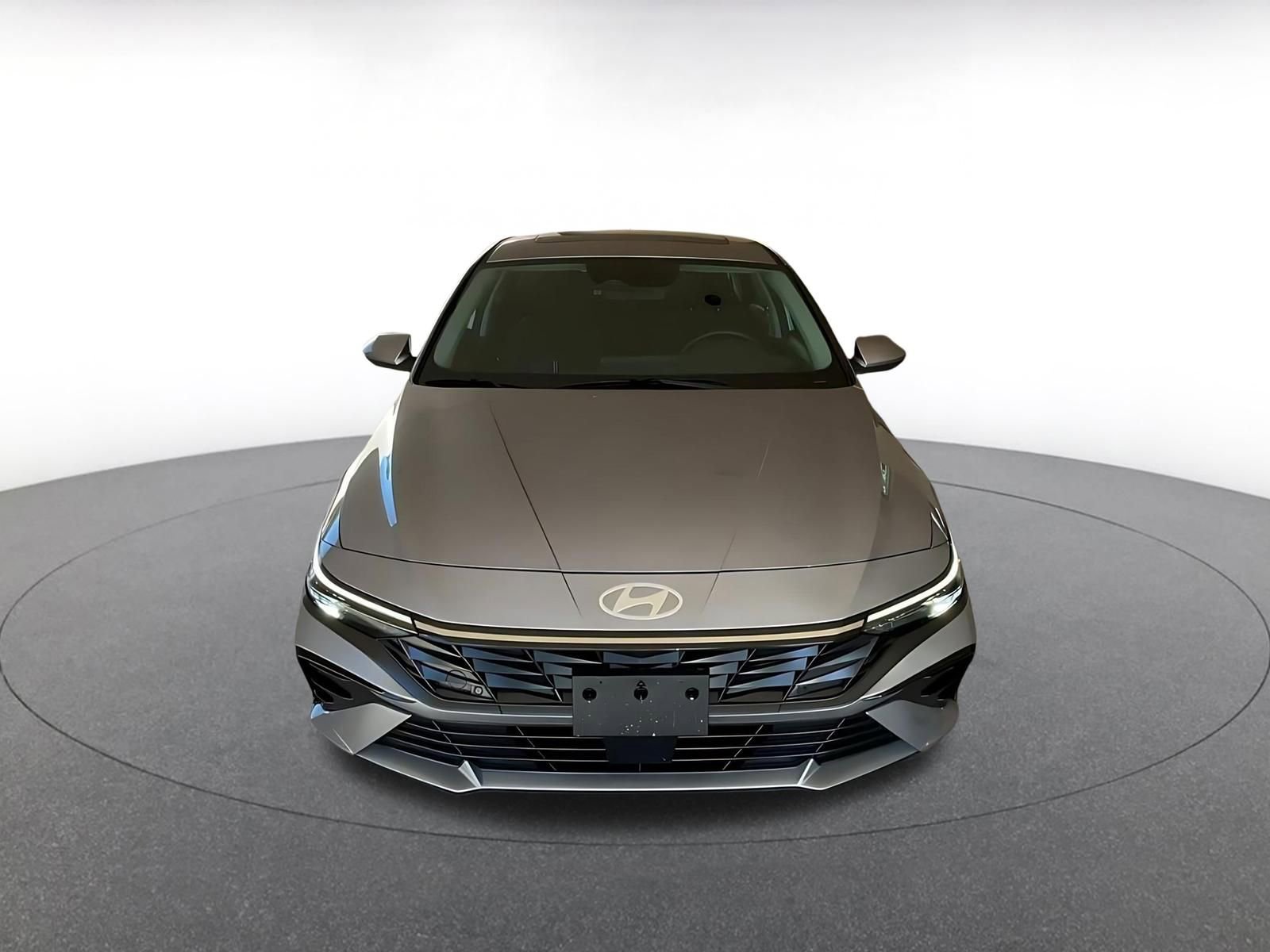 Thumbnail: 2025 Hyundai Elantra - 4